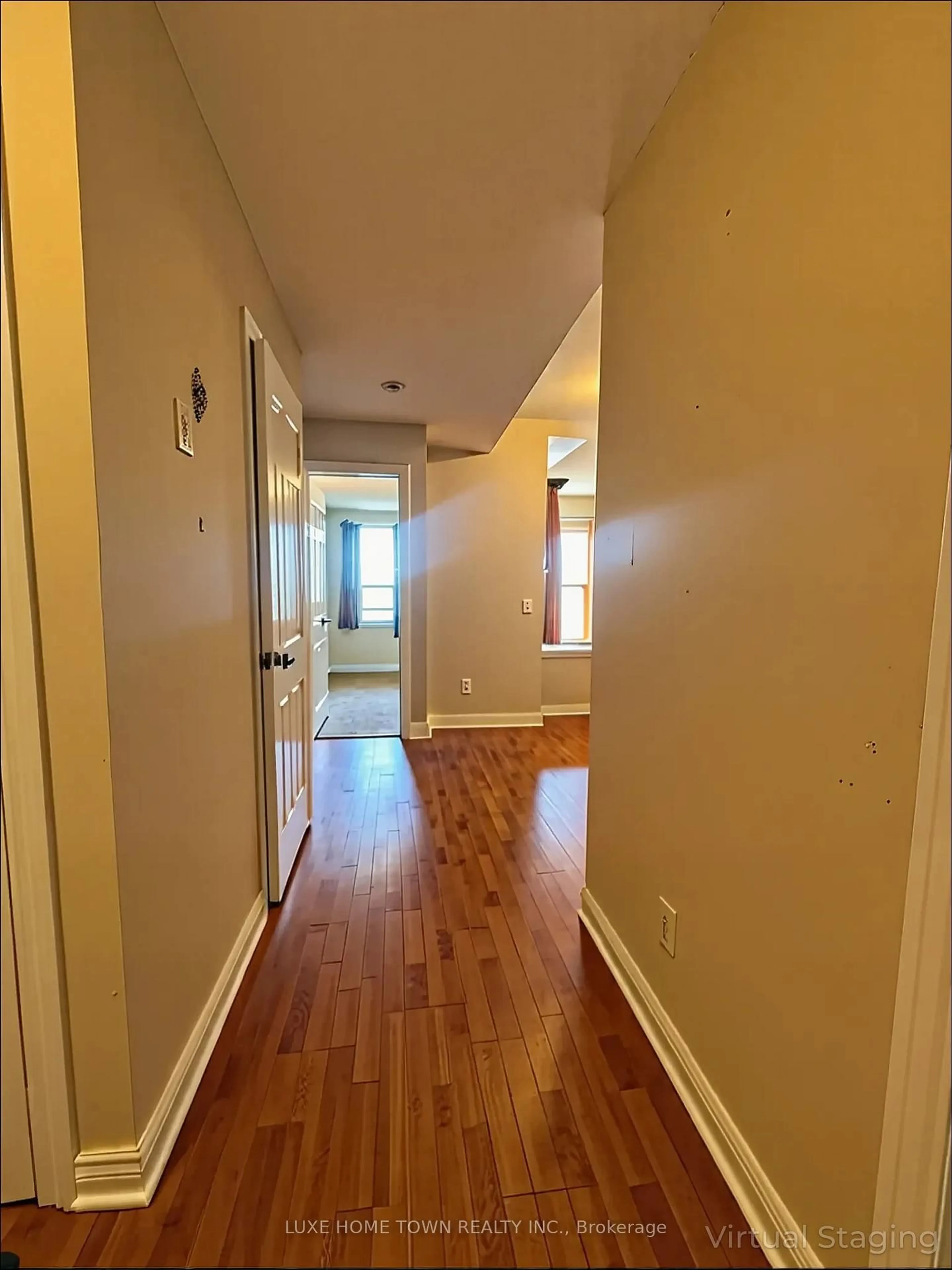 A pic of a room for 135 James St #710, Hamilton Ontario L8P 2Z6