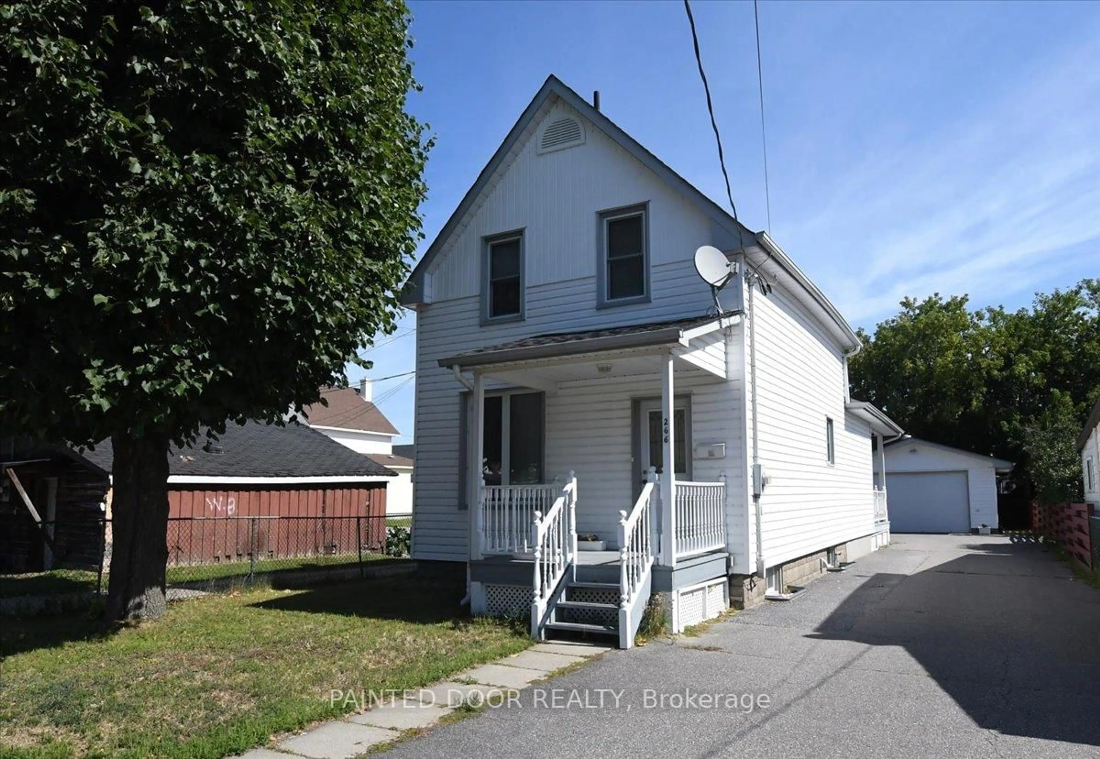 Unknown for 266 Sixth Ave, North Bay Ontario P1B 3P3