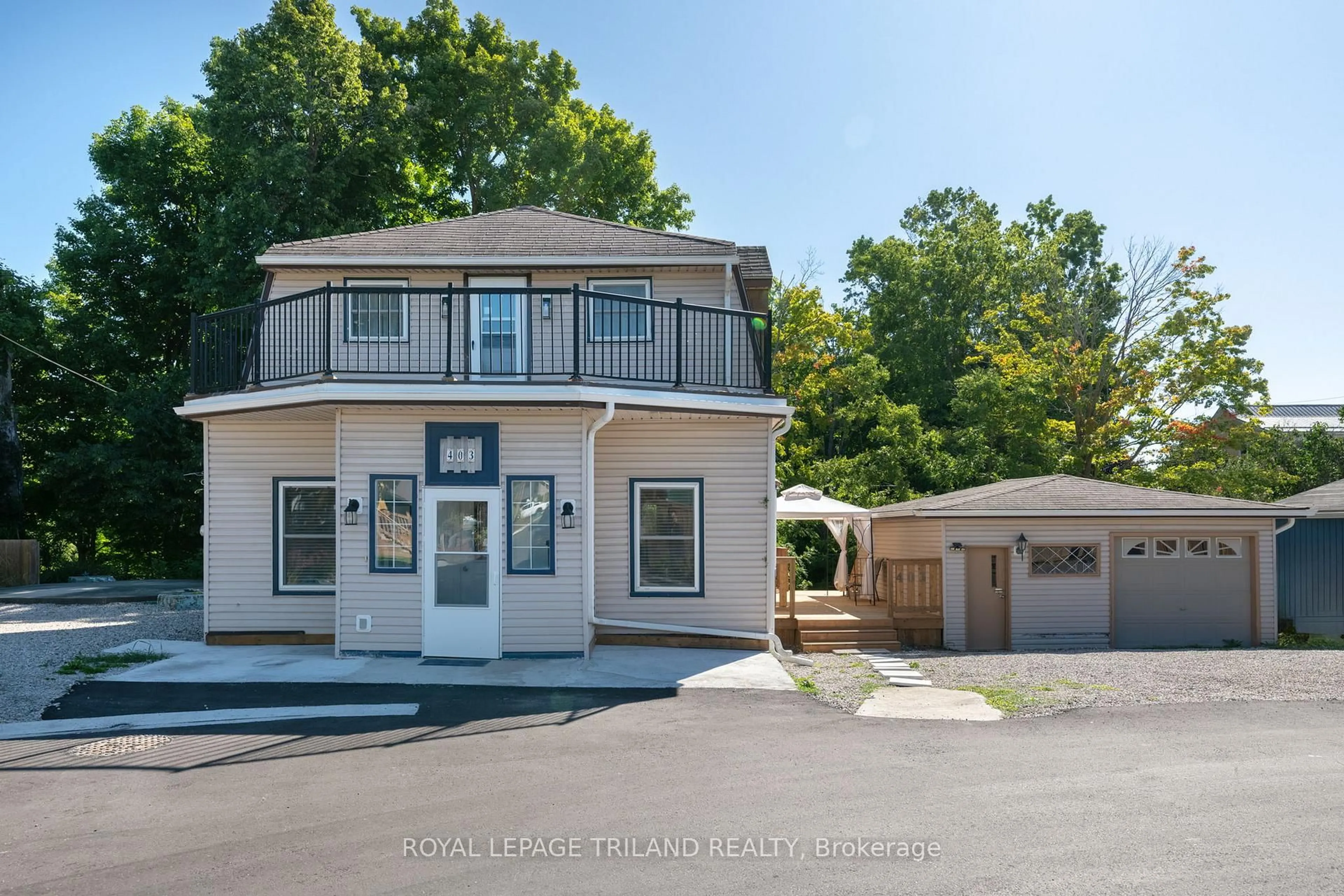 Unknown for 403 TOWER HEIGHTS Dr, Central Elgin Ontario N5L 1G2