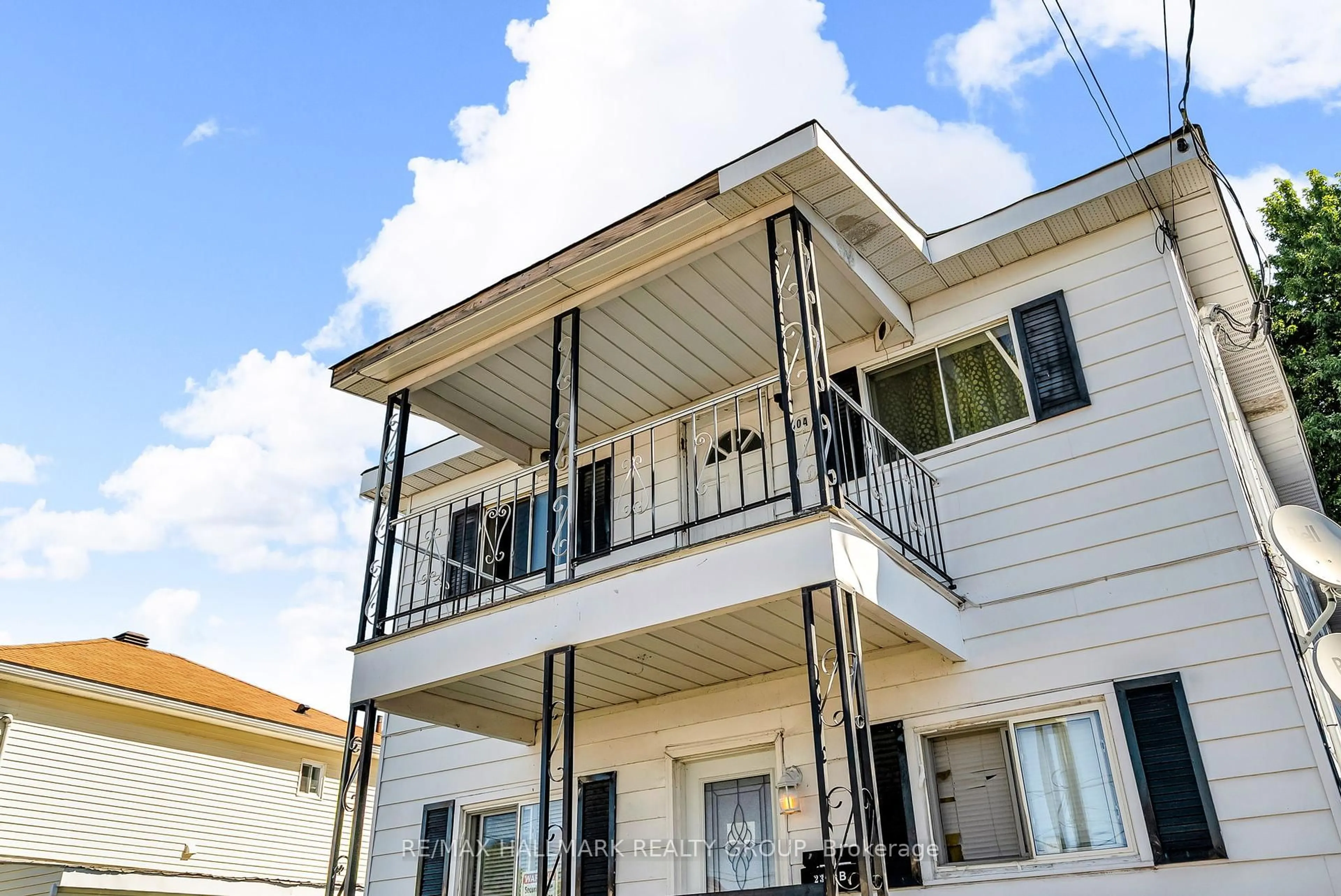 Unknown for 230 Alice St, Cornwall Ontario K6H 4R9