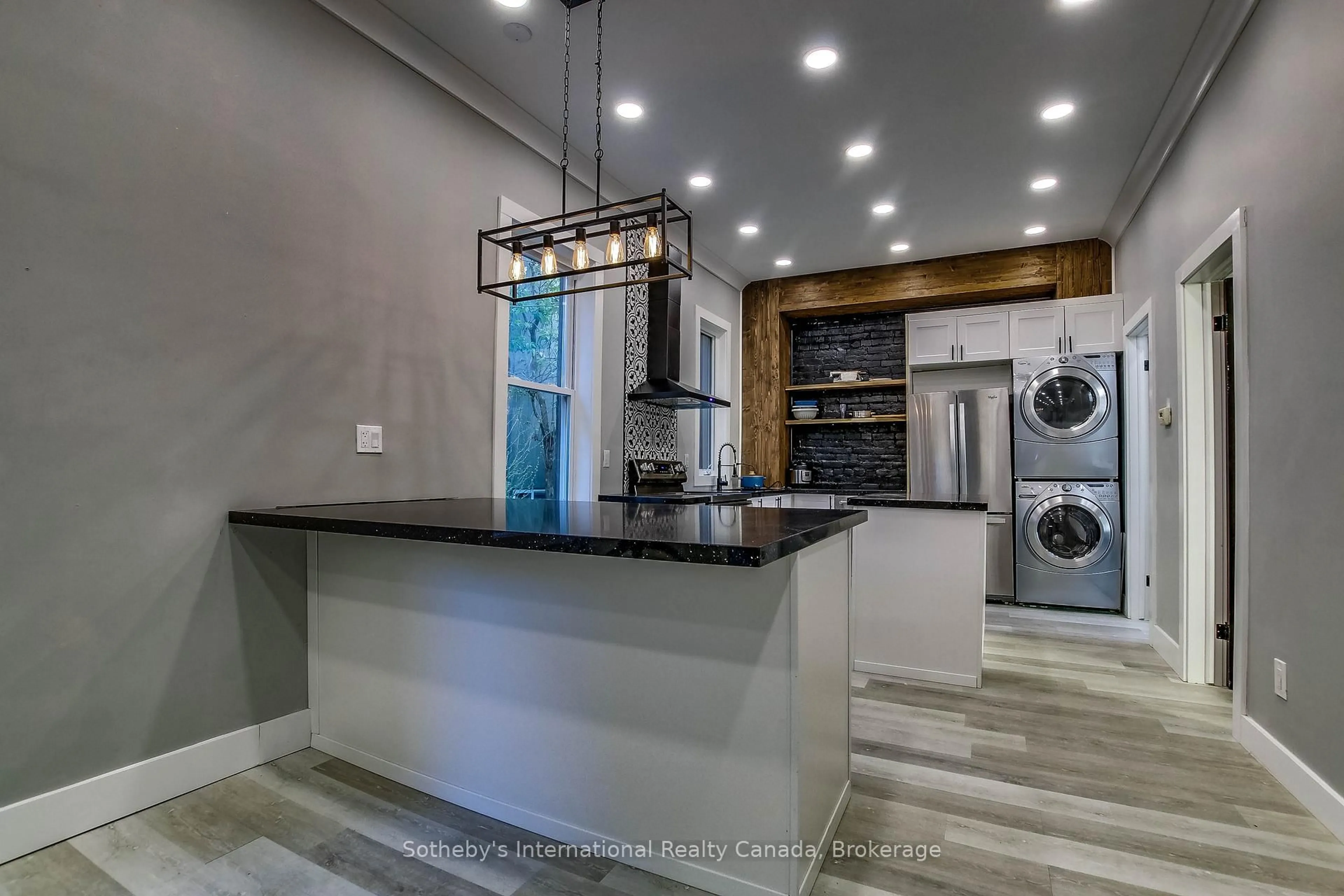 Open concept kitchen, ceramic/tile floor for 71 Briscoe St, London South Ontario N6C 1W8