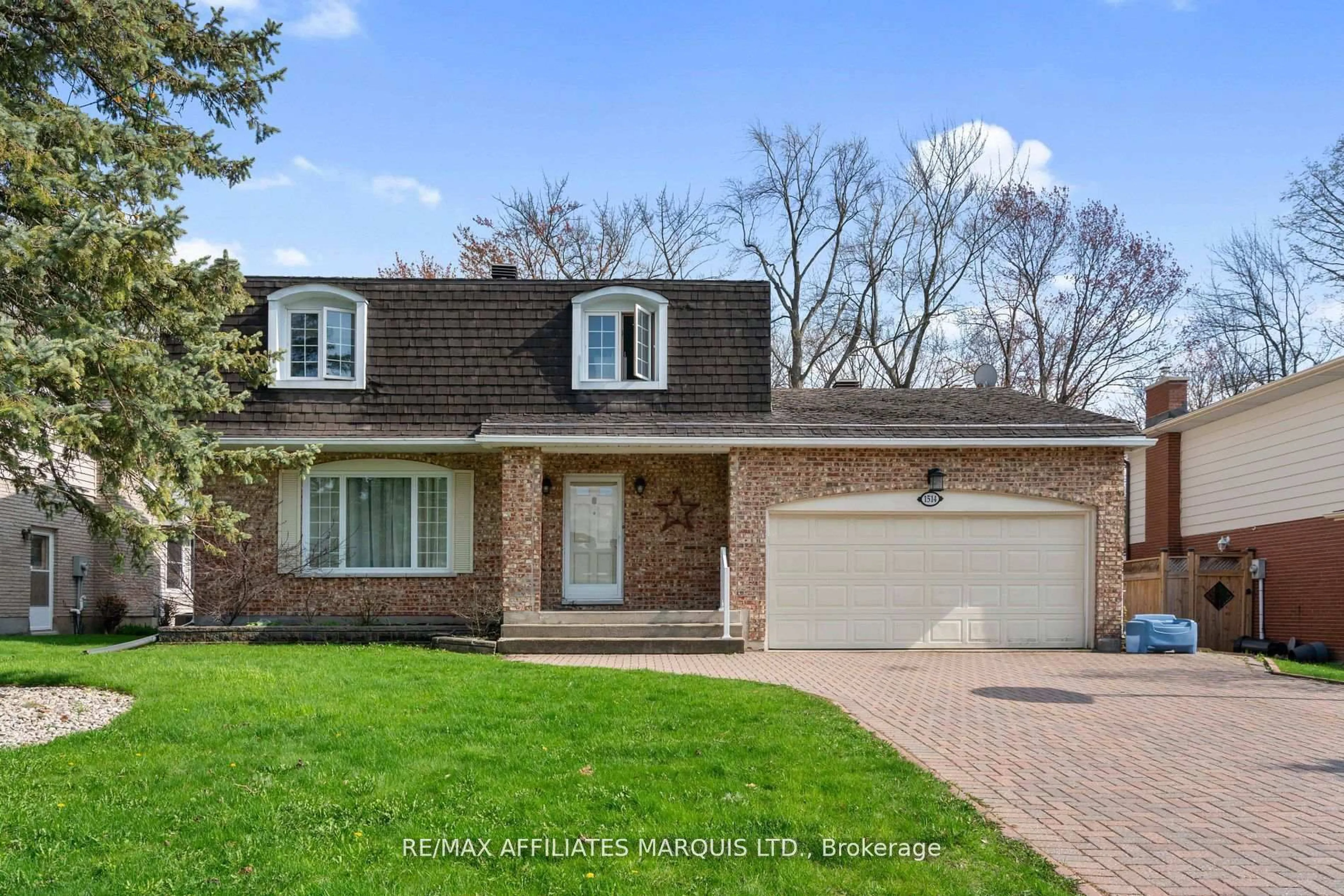 Home with brick exterior material, street for 1514 Catherine St, Cornwall Ontario K6J 5B8