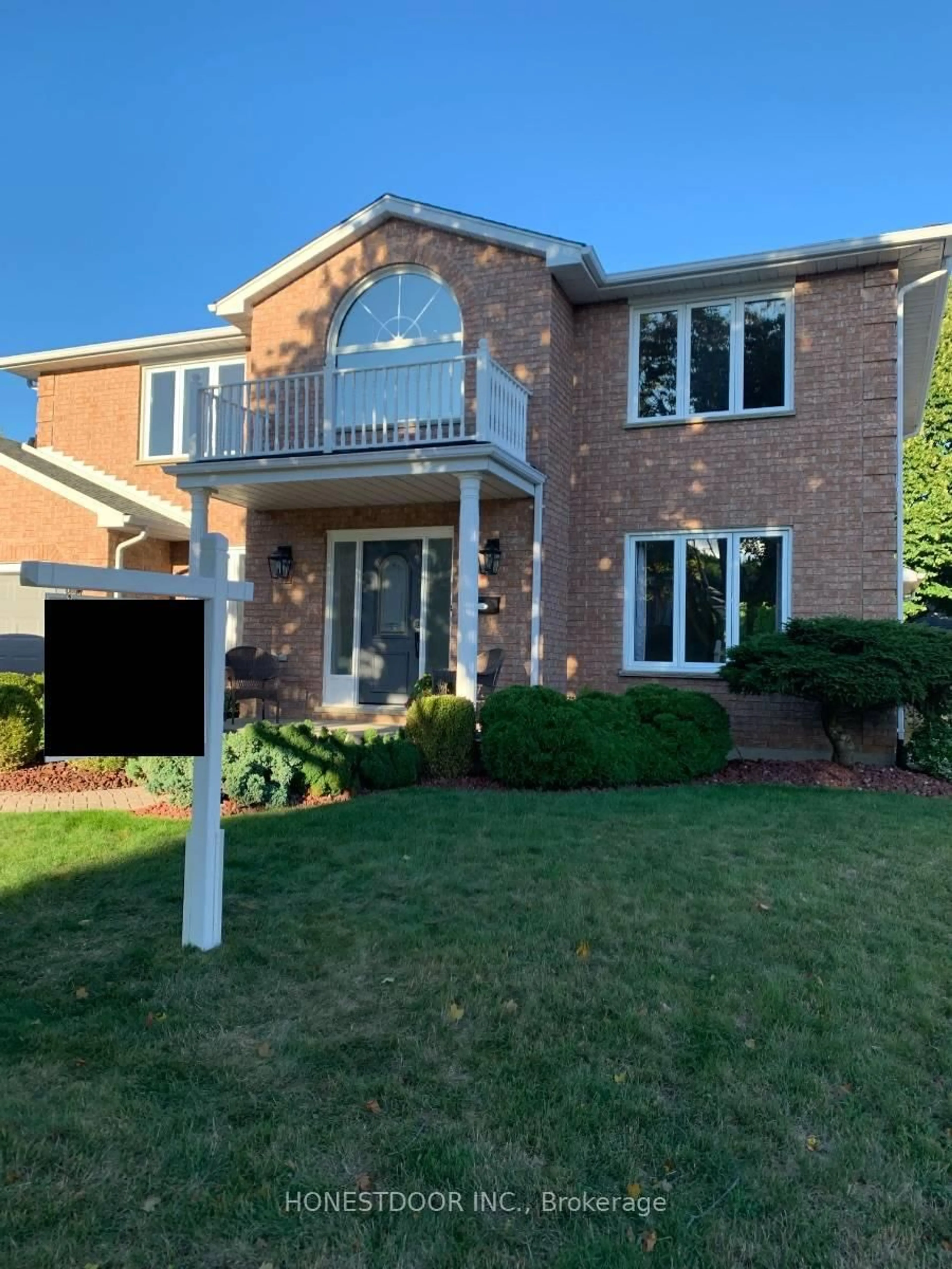 Home with brick exterior material, street for 191 Doon Dr, London North Ontario N5X 3S5