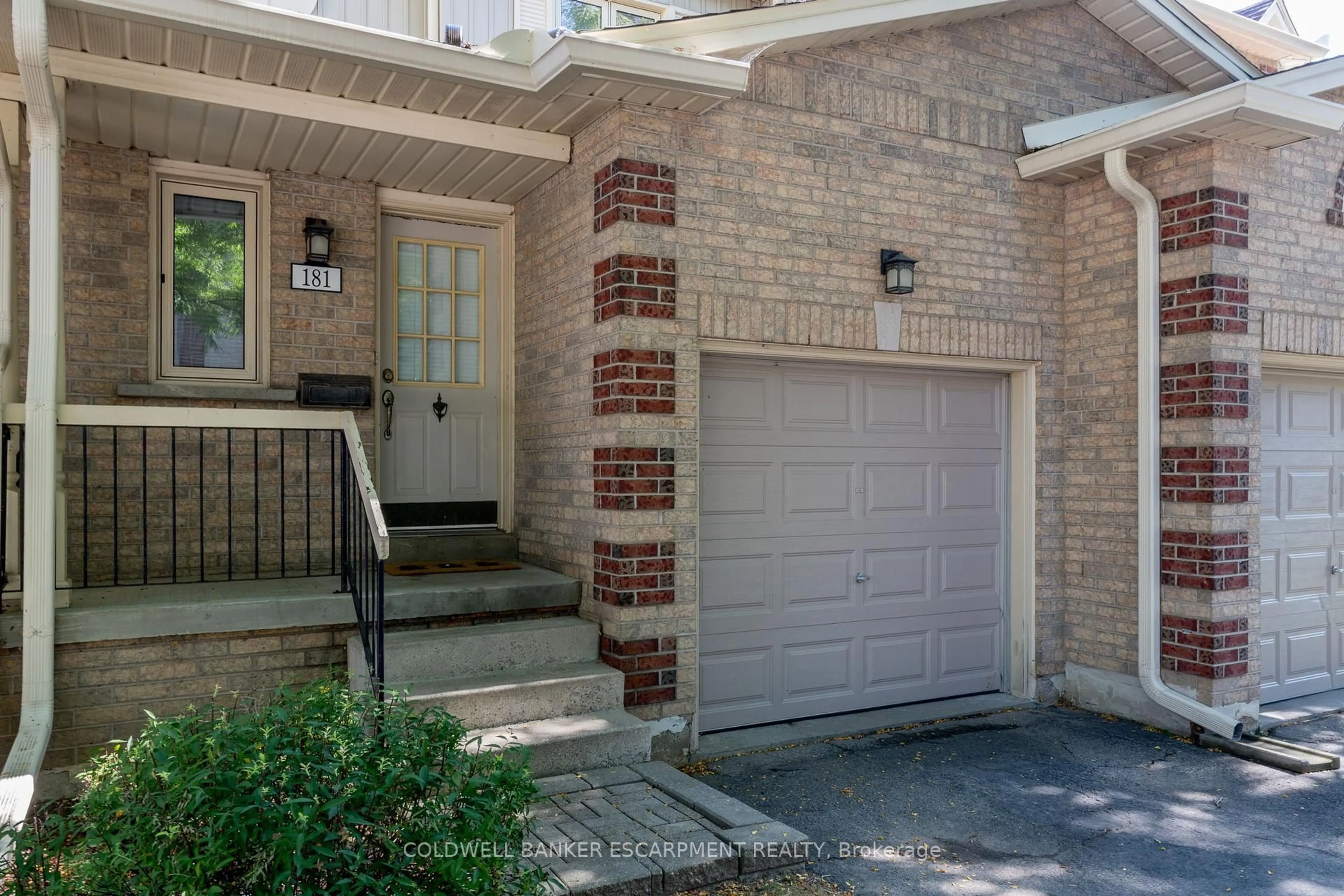 Home with brick exterior material, street for 302 College Ave #181, Guelph Ontario N1G 4T6