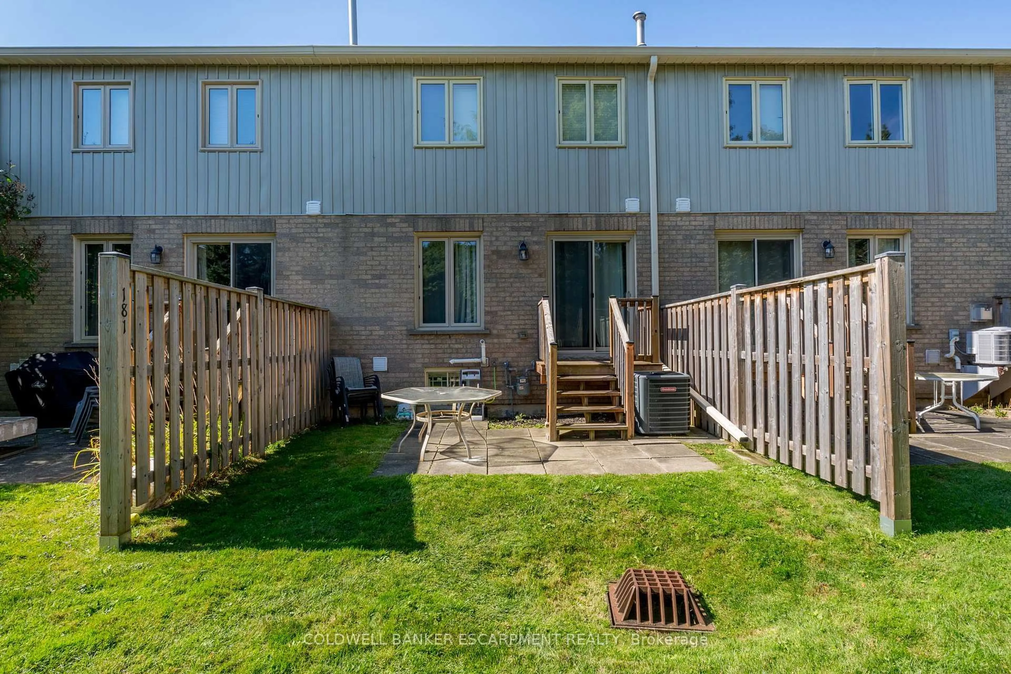Patio, street for 302 College Ave #181, Guelph Ontario N1G 4T6