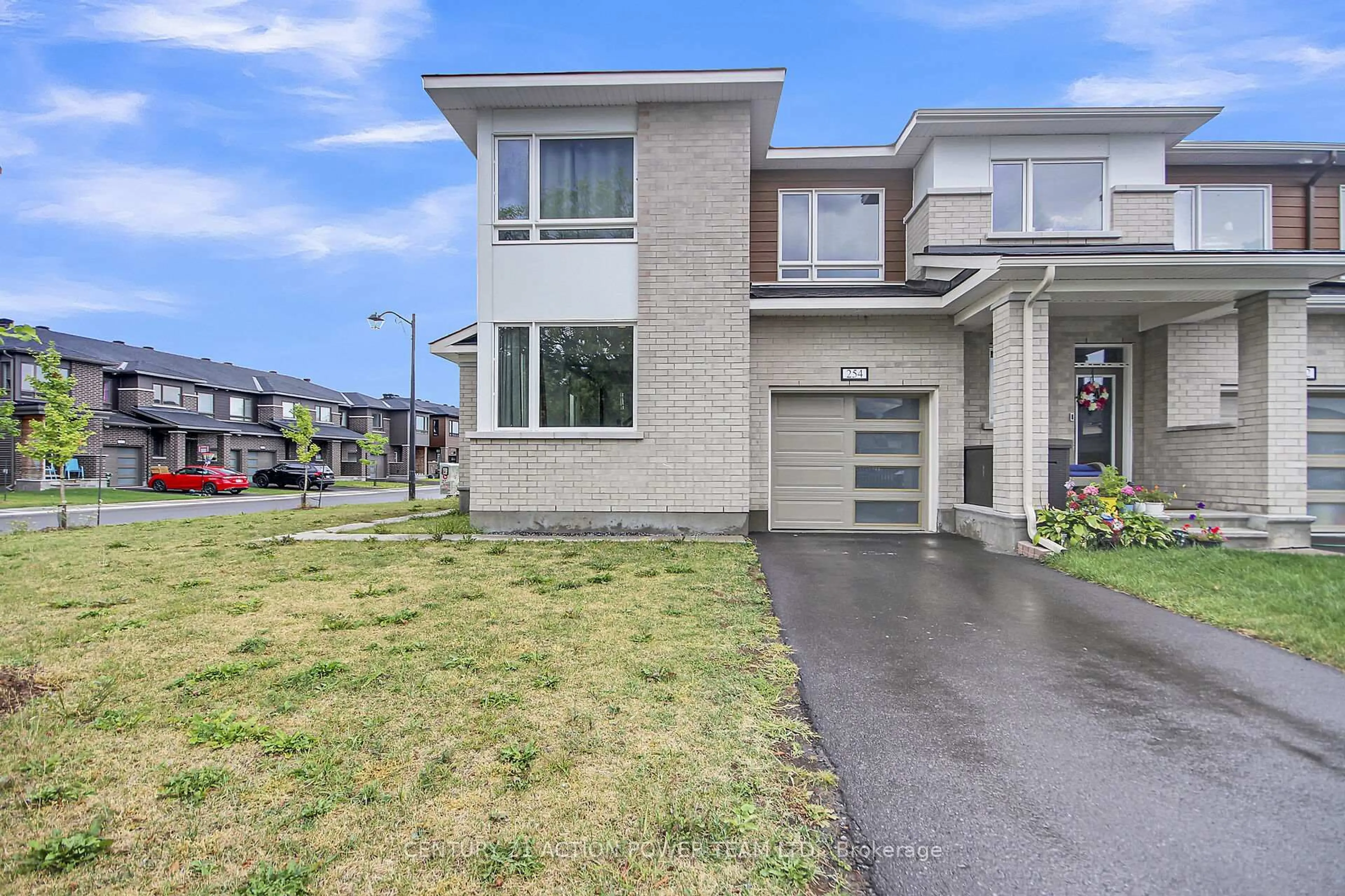 Unknown for 254 ORMISTON Cres, Ottawa Ontario K2J 7E4