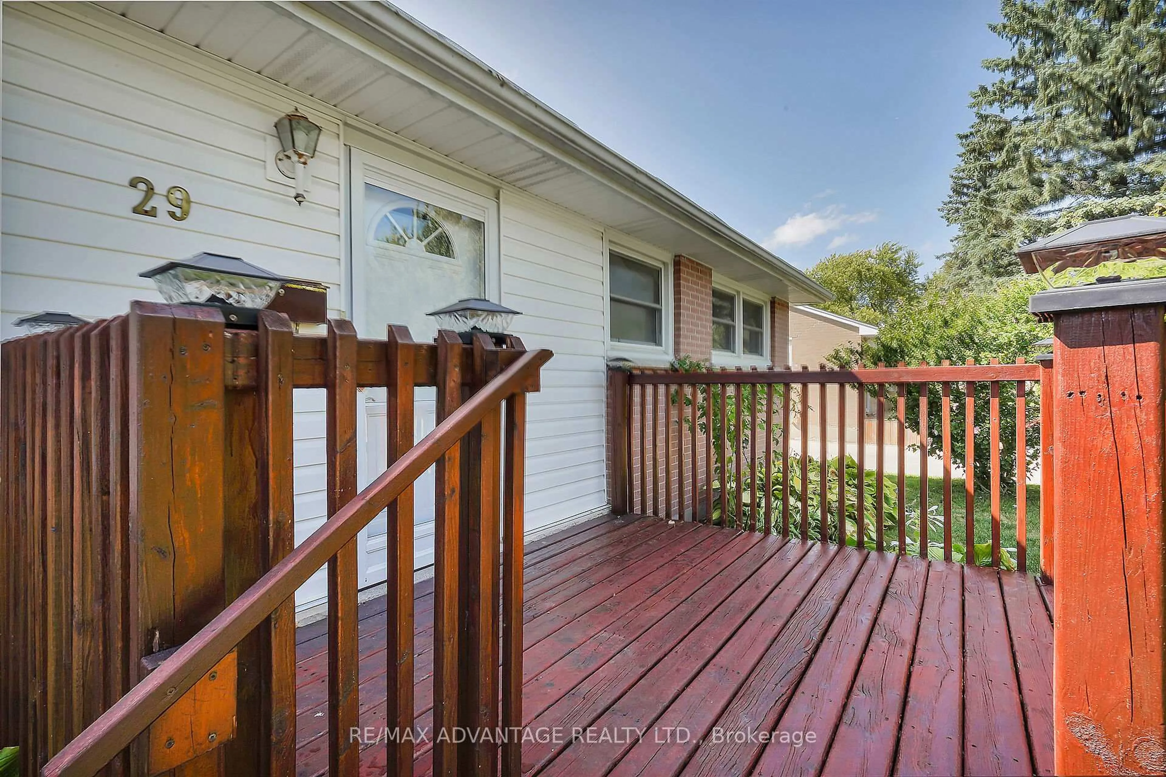 Unknown for 29 Langton Rd, London East Ontario N5V 2L9
