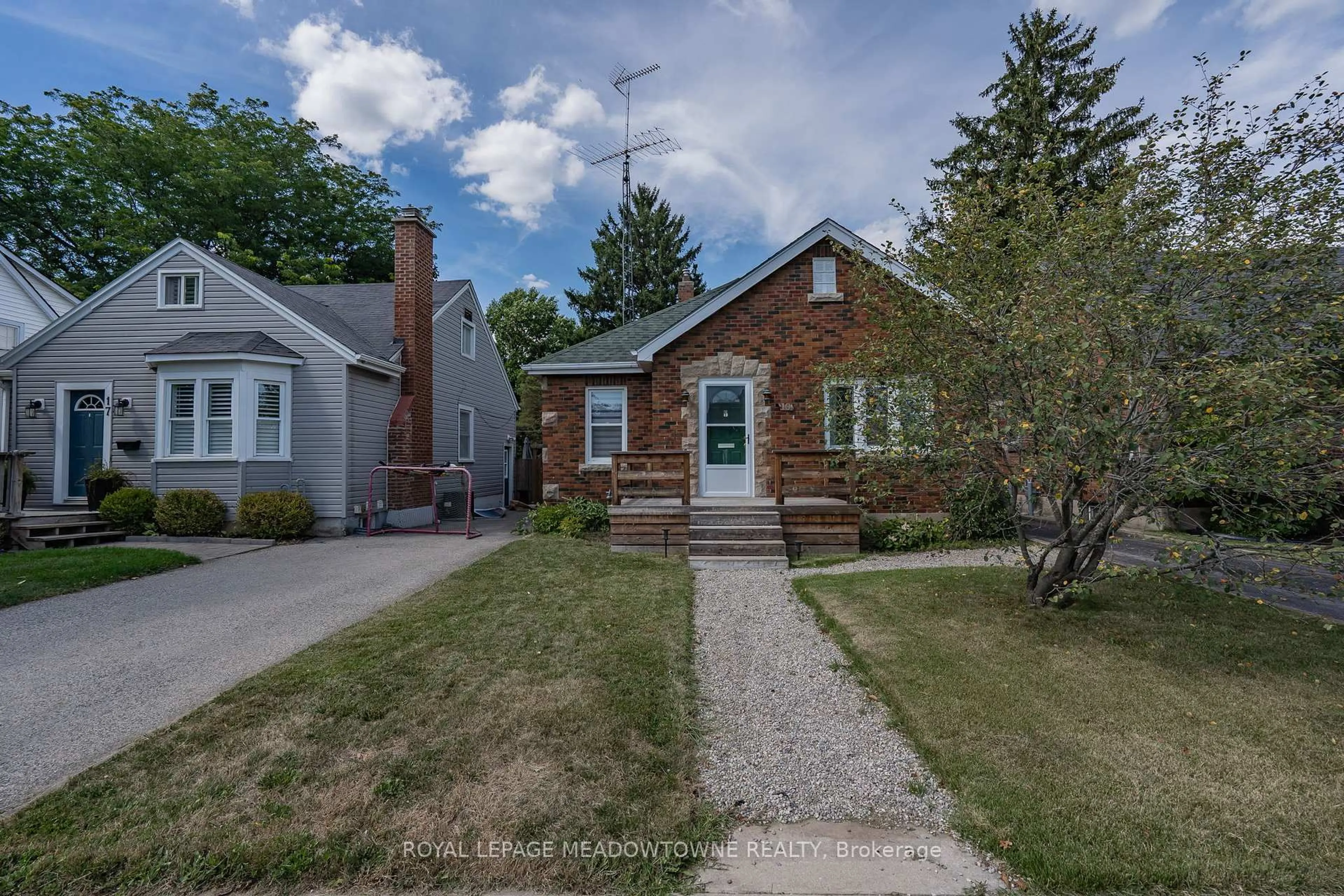 Home with brick exterior material, street for 19 Dorothy St, Brantford Ontario N3S 1G7