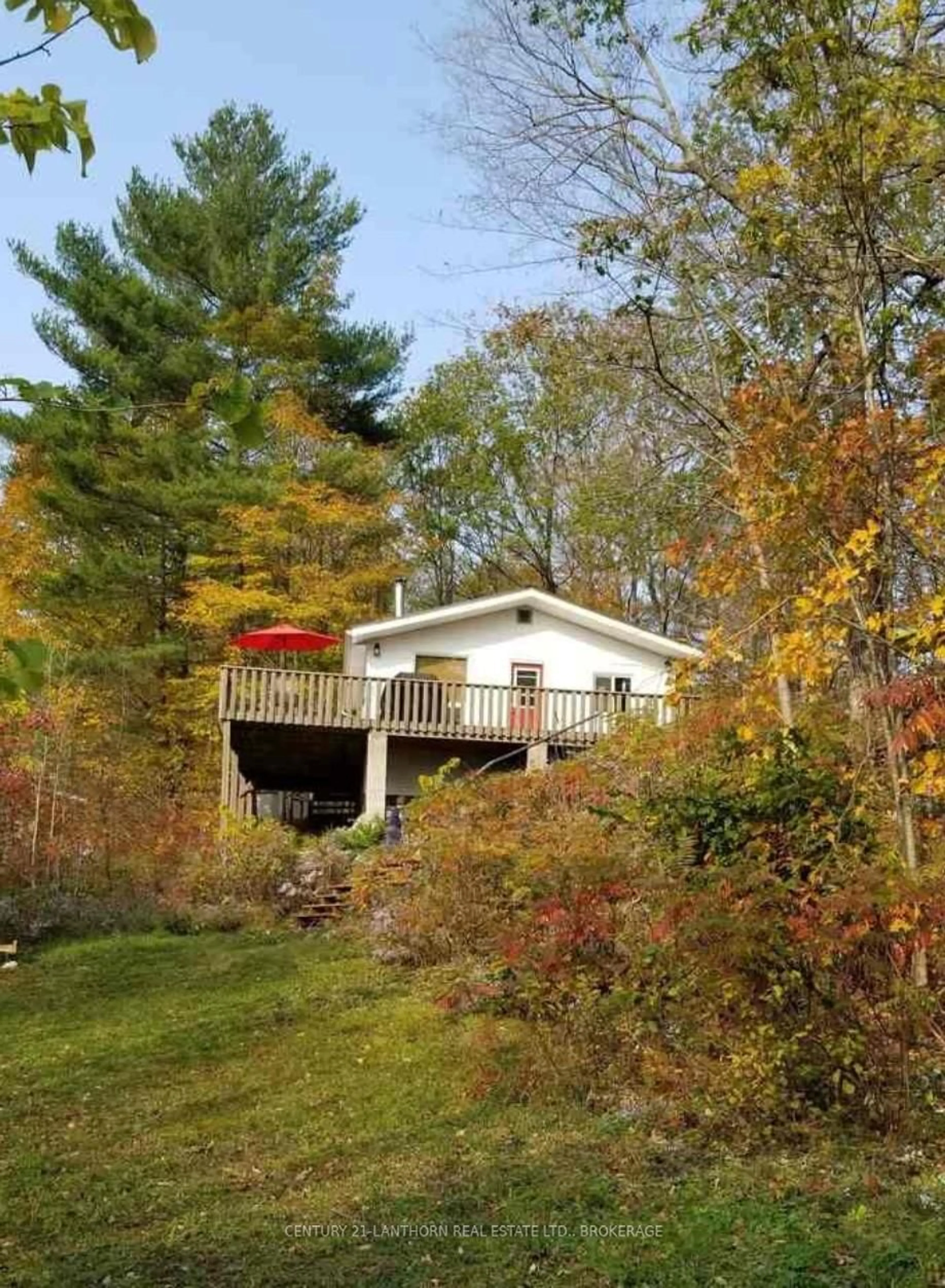 Home with vinyl exterior material, unknown for 1024 Harrington Lane, Arden Ontario K0H 1B0
