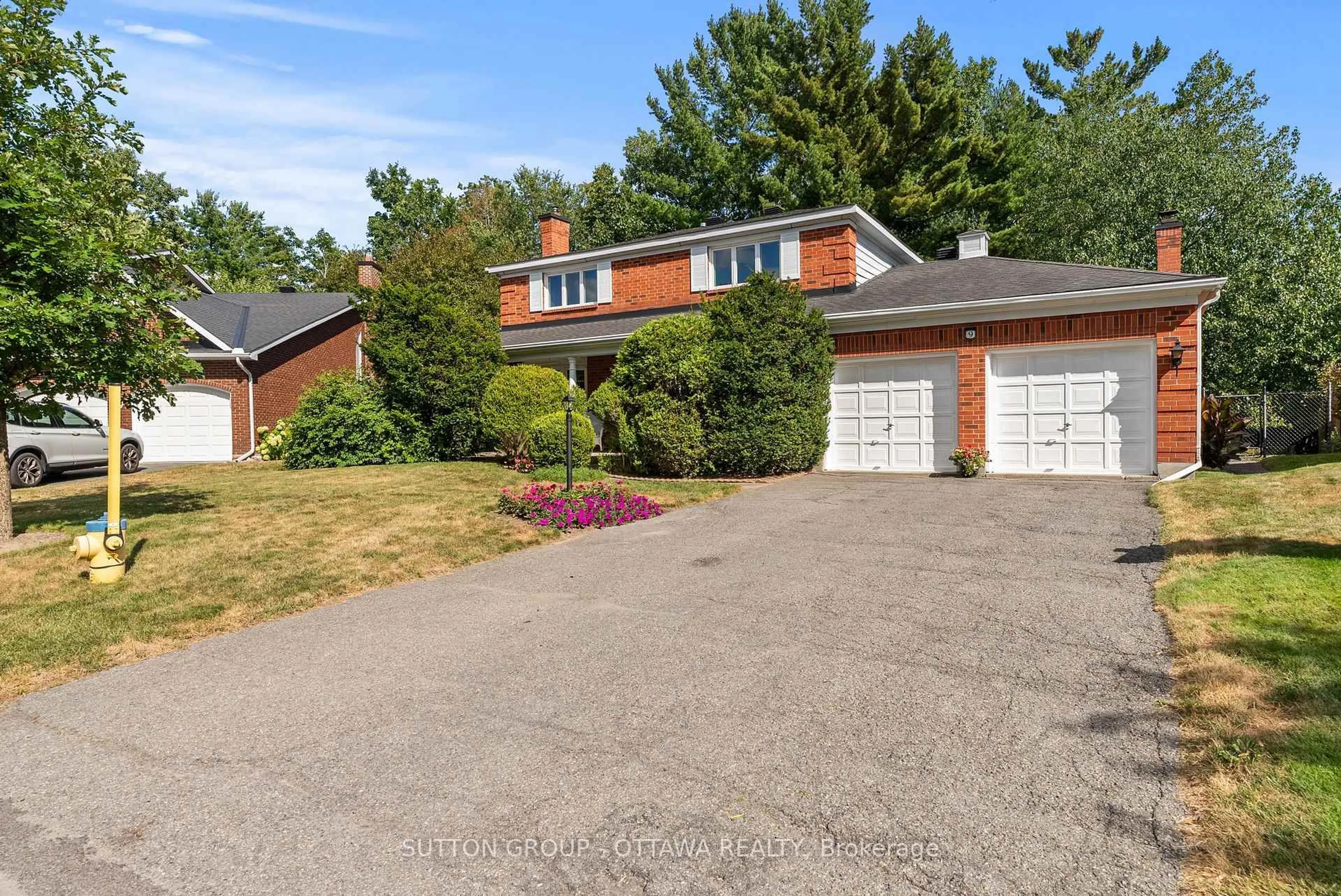 Home with brick exterior material, street for 9 Sundance Crt, Ottawa Ontario K2H 8T4