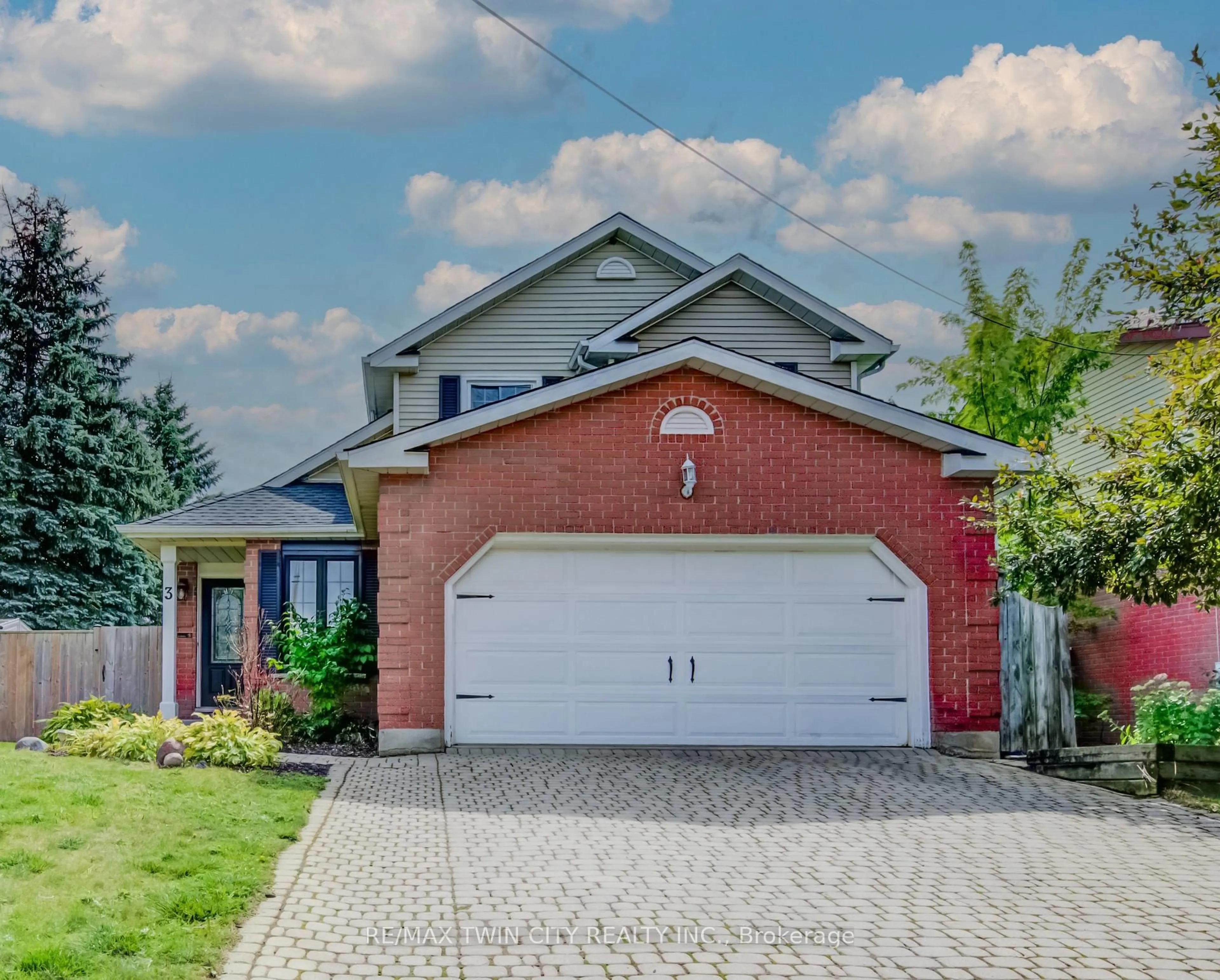 Home with brick exterior material, street for 3 Westview Cres, Kitchener Ontario N2N 2V7