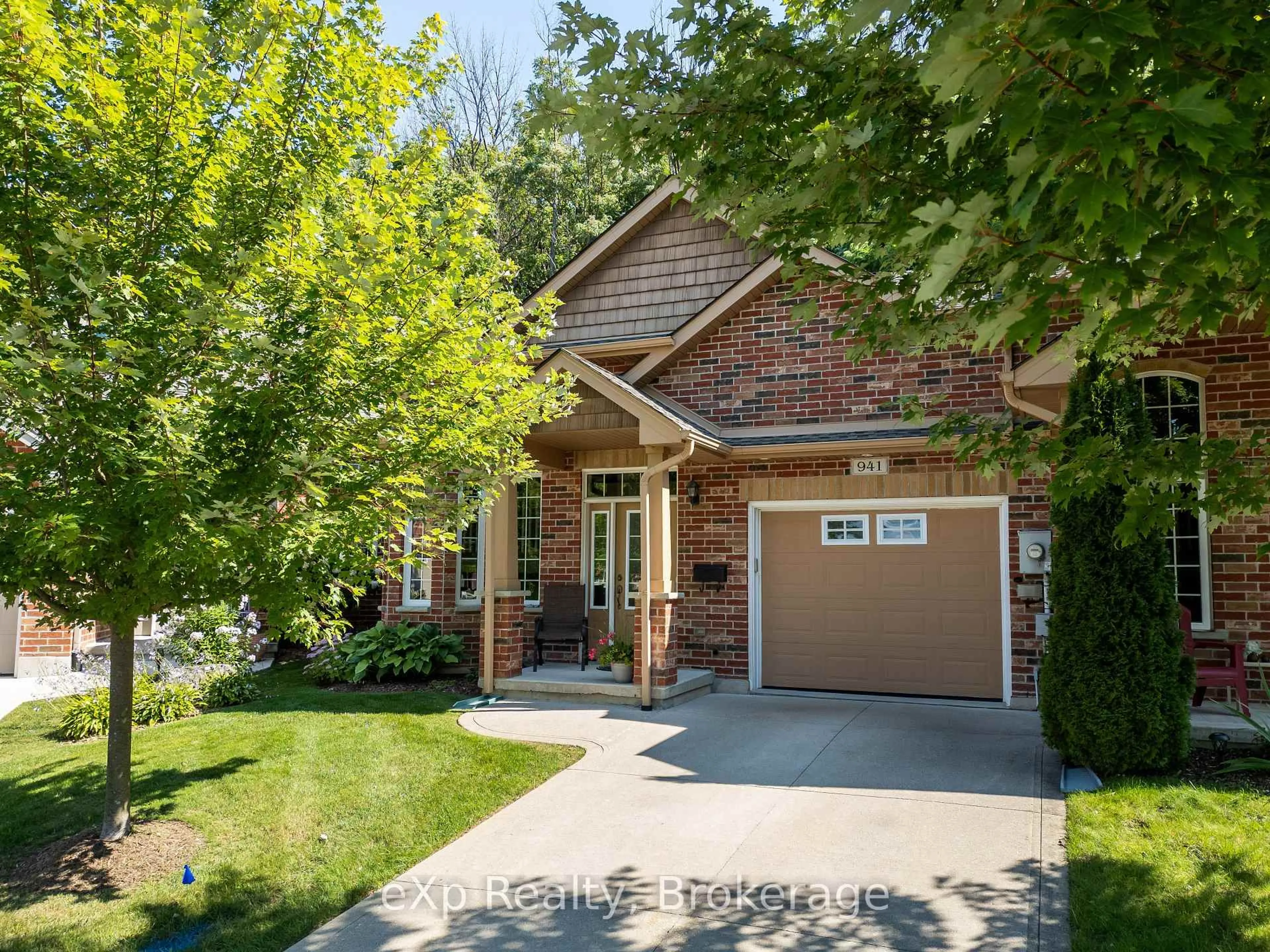 Home with brick exterior material, street for 941 5th A Ave, Owen Sound Ontario N4K 0C2