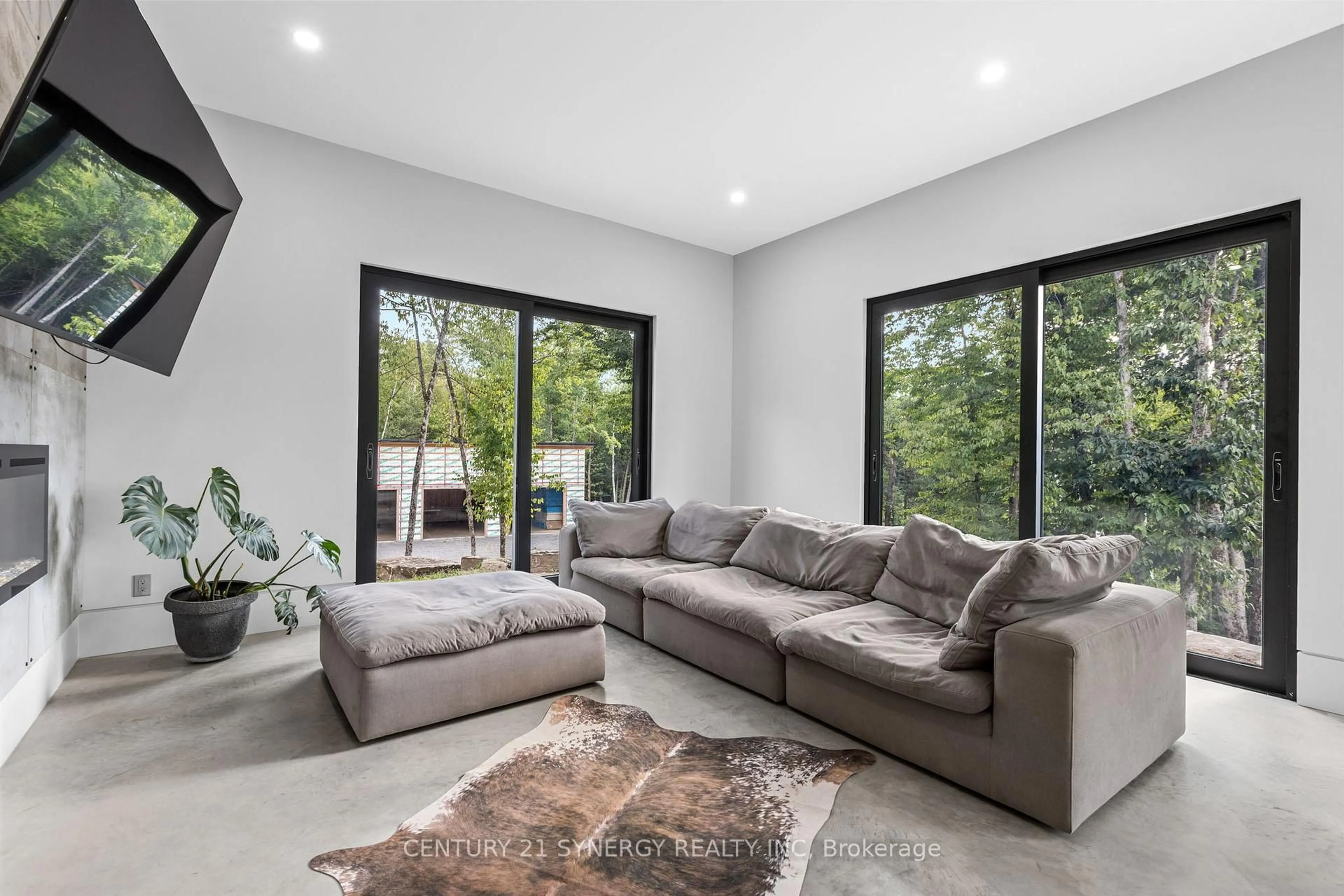 Living room with furniture, unknown for 1840 Eady Rd, Renfrew Ontario K7V 3Z8