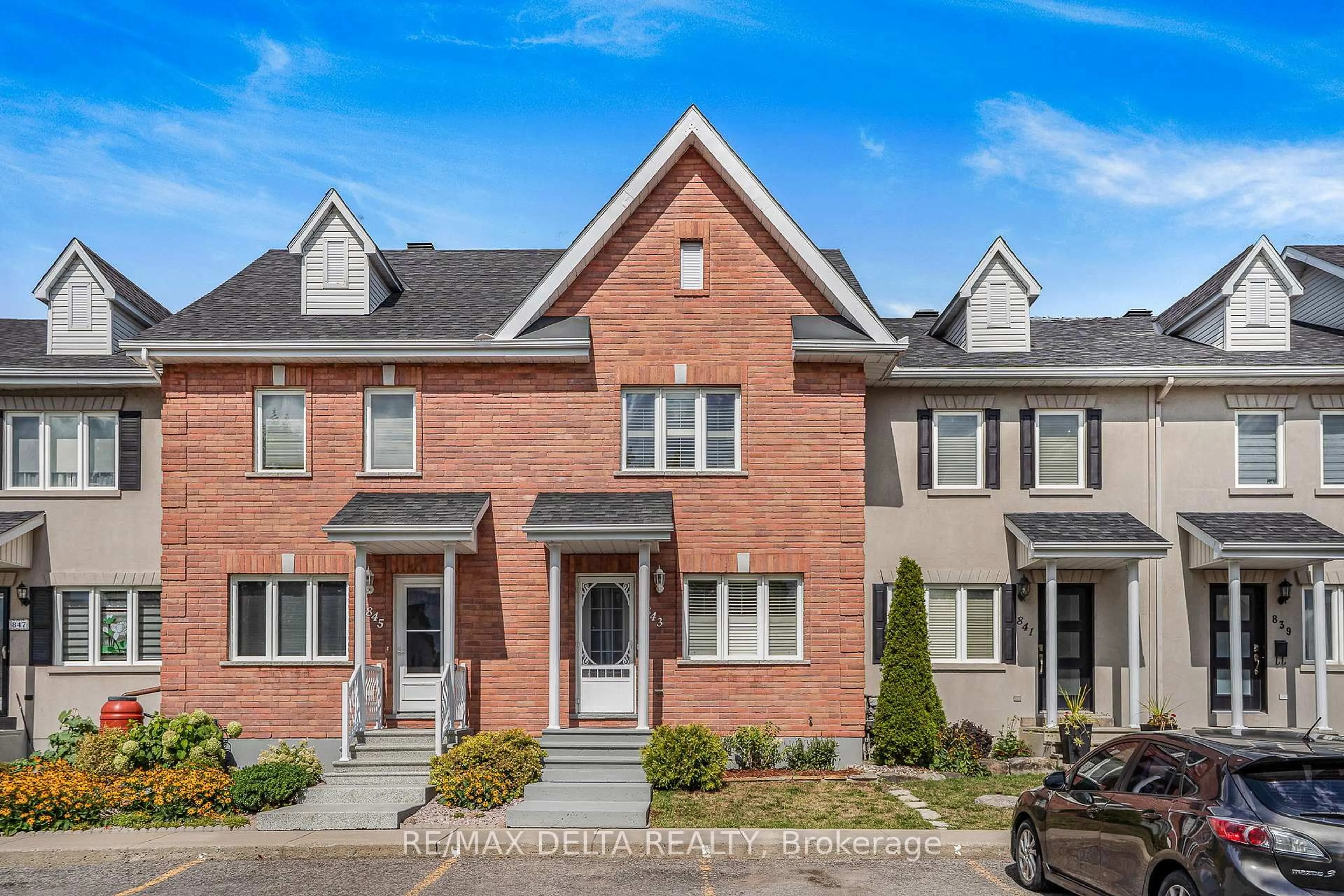 Home with brick exterior material, street for 843 Nelson St, Hawkesbury Ontario K6A 3T3