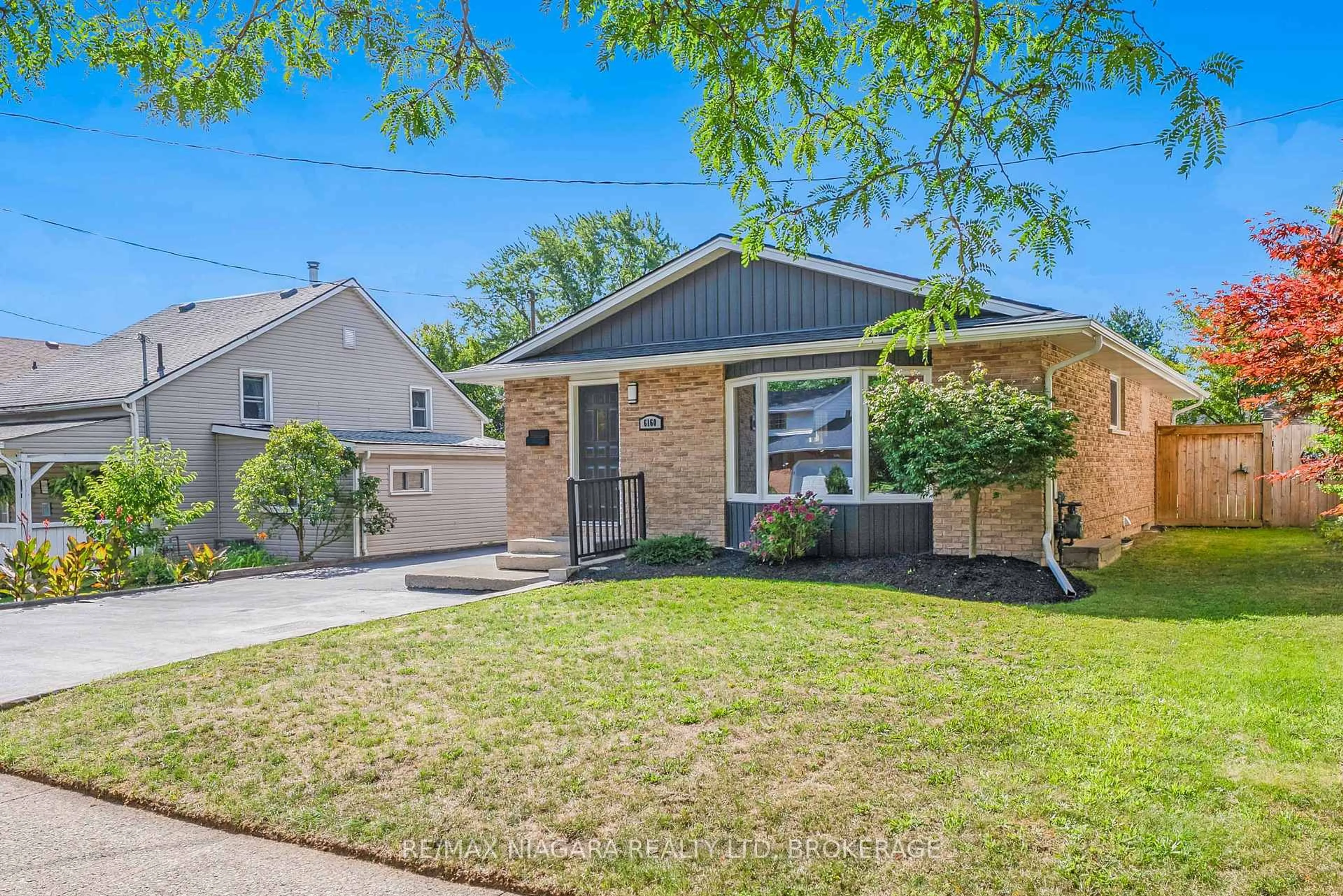 Home with brick exterior material, street for 6160 Church's Lane, Niagara Falls Ontario L2J 3Z7