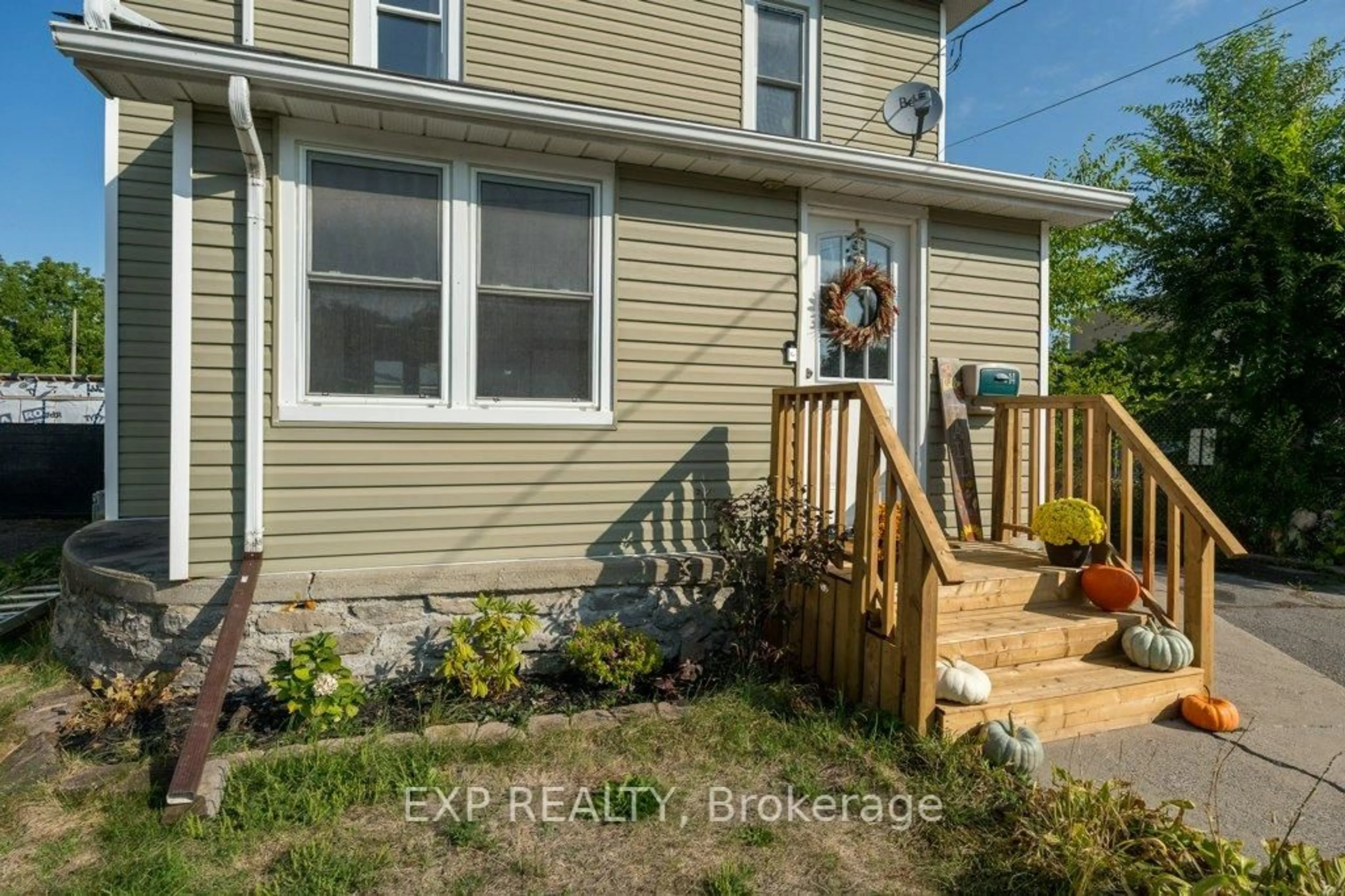Unknown for 14 Sillers Ave, Quinte West Ontario K8V 1X6