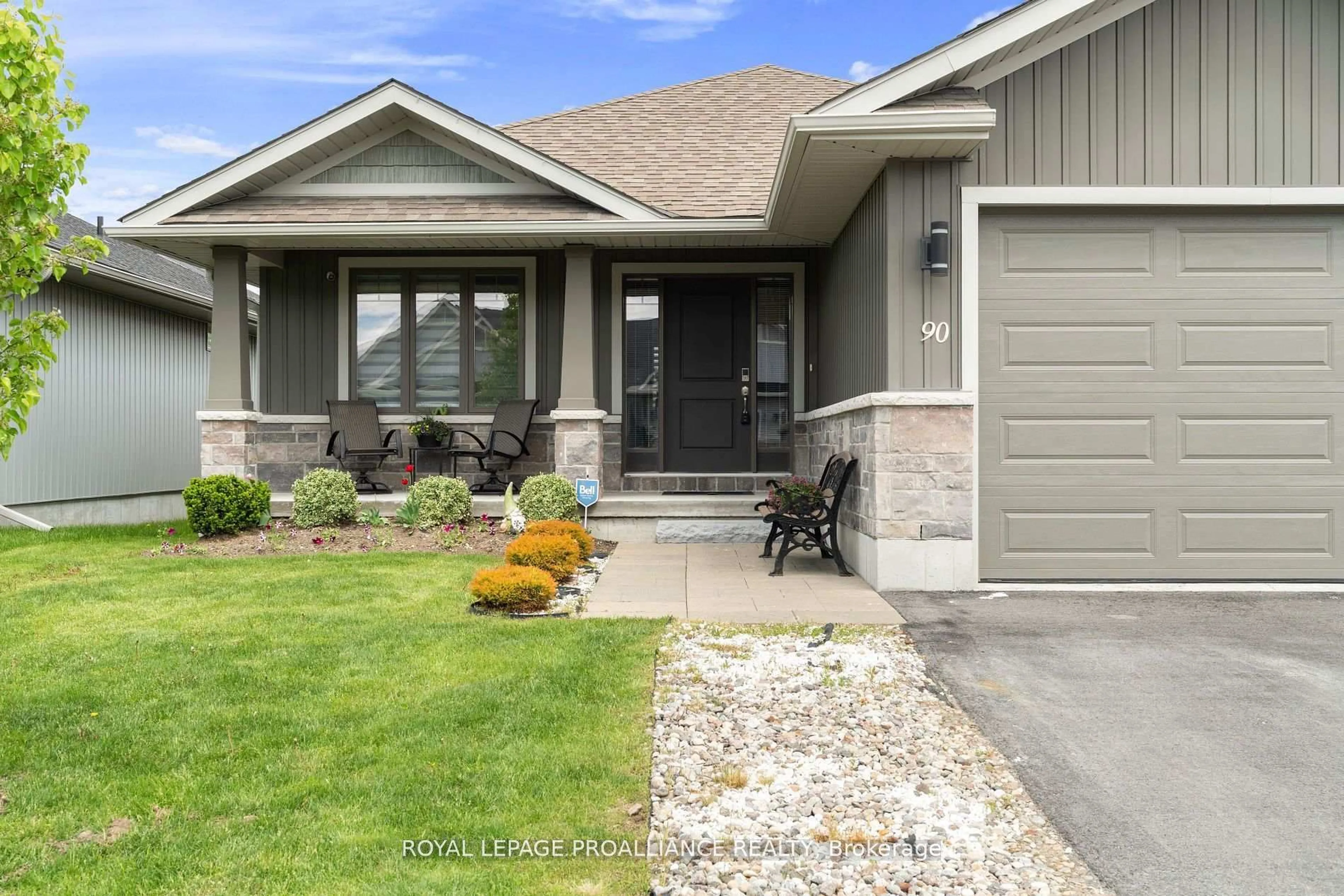 Home with vinyl exterior material, street for 90 Aldersgate Dr, Belleville Ontario K8P 0G8