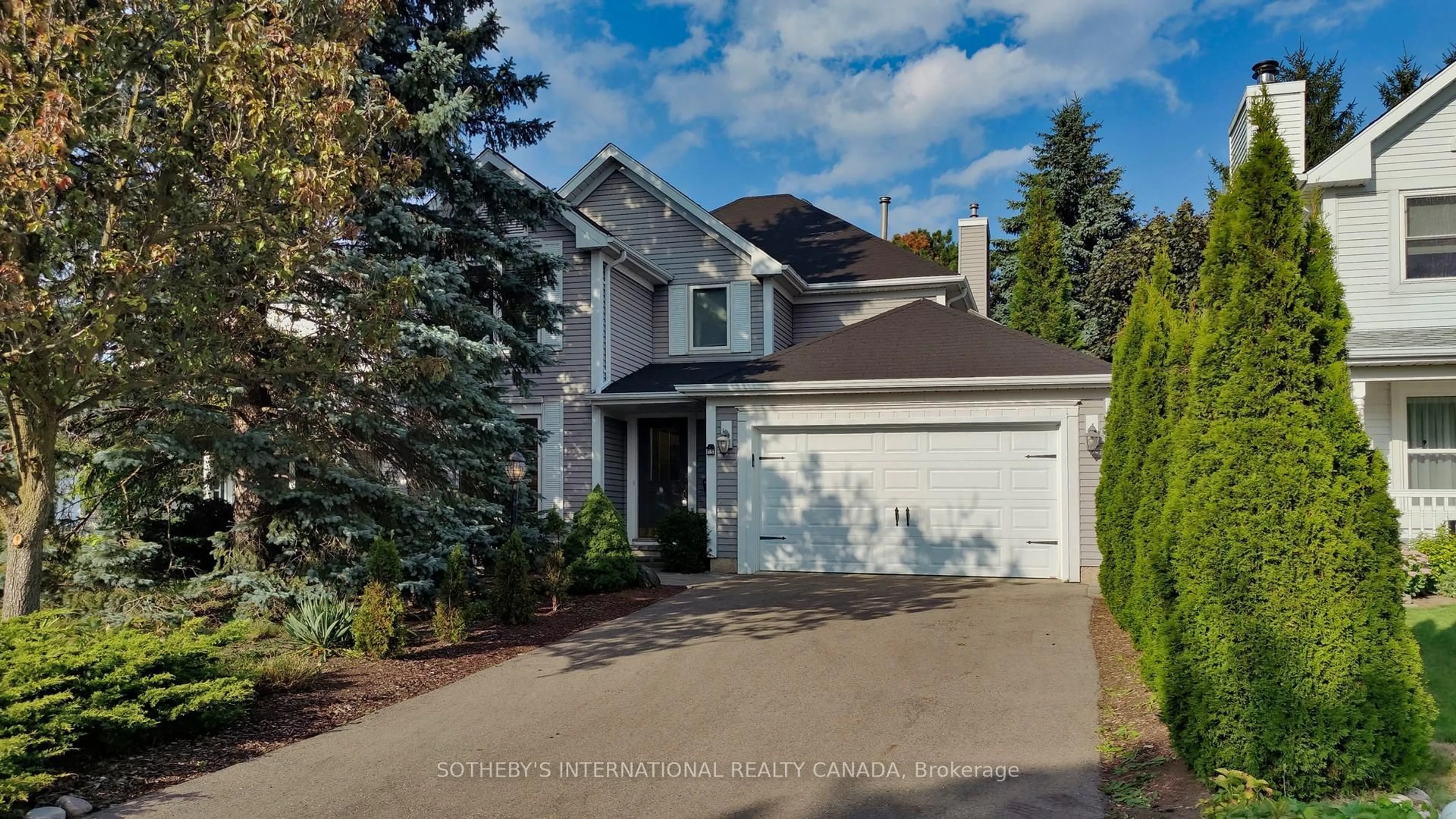 Home with vinyl exterior material, street for 218 Dorchester Pl, Waterloo Ontario N2T 2H7