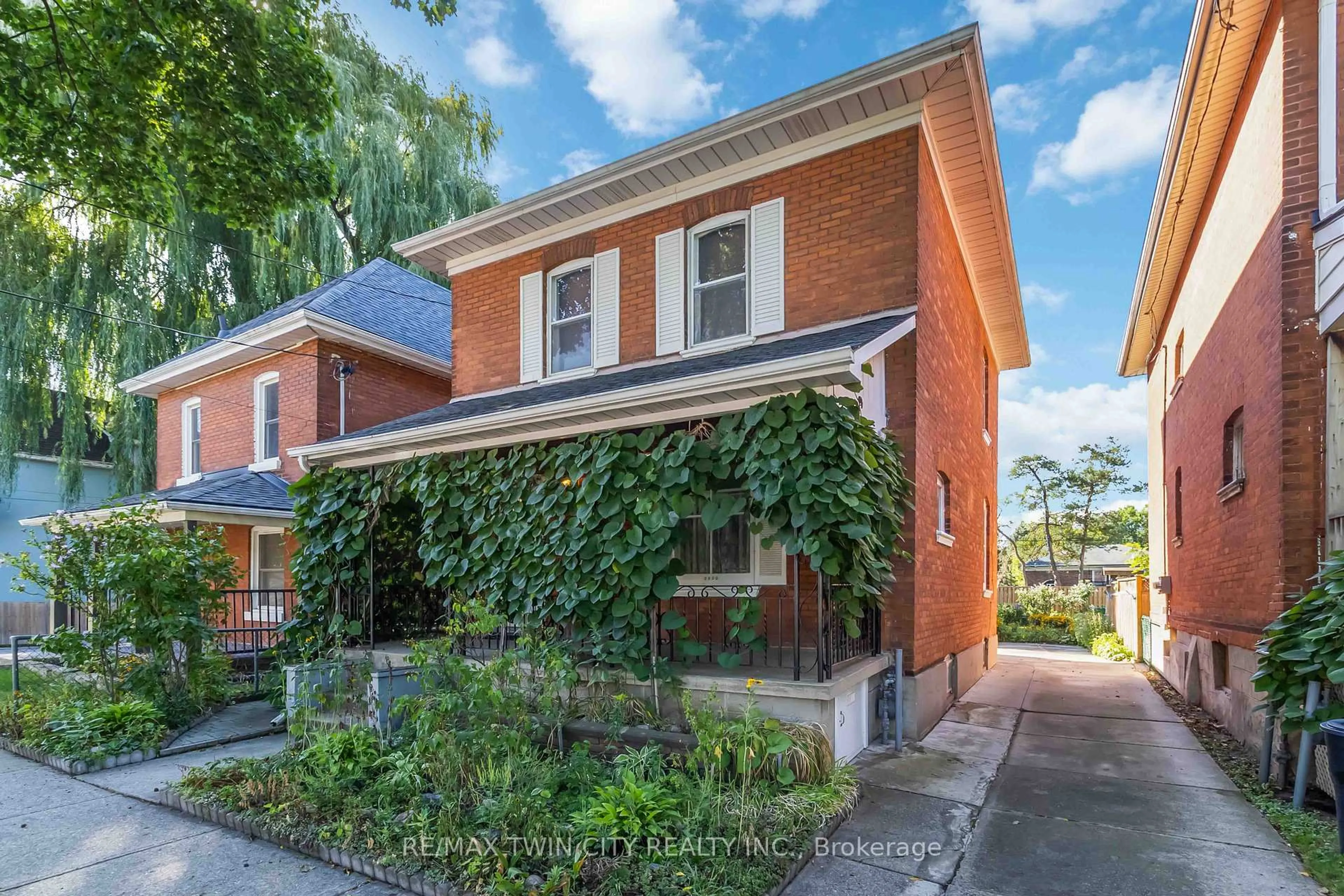 Home with brick exterior material, street for 127 Marlborough St, Brant Ontario N3S 4S7