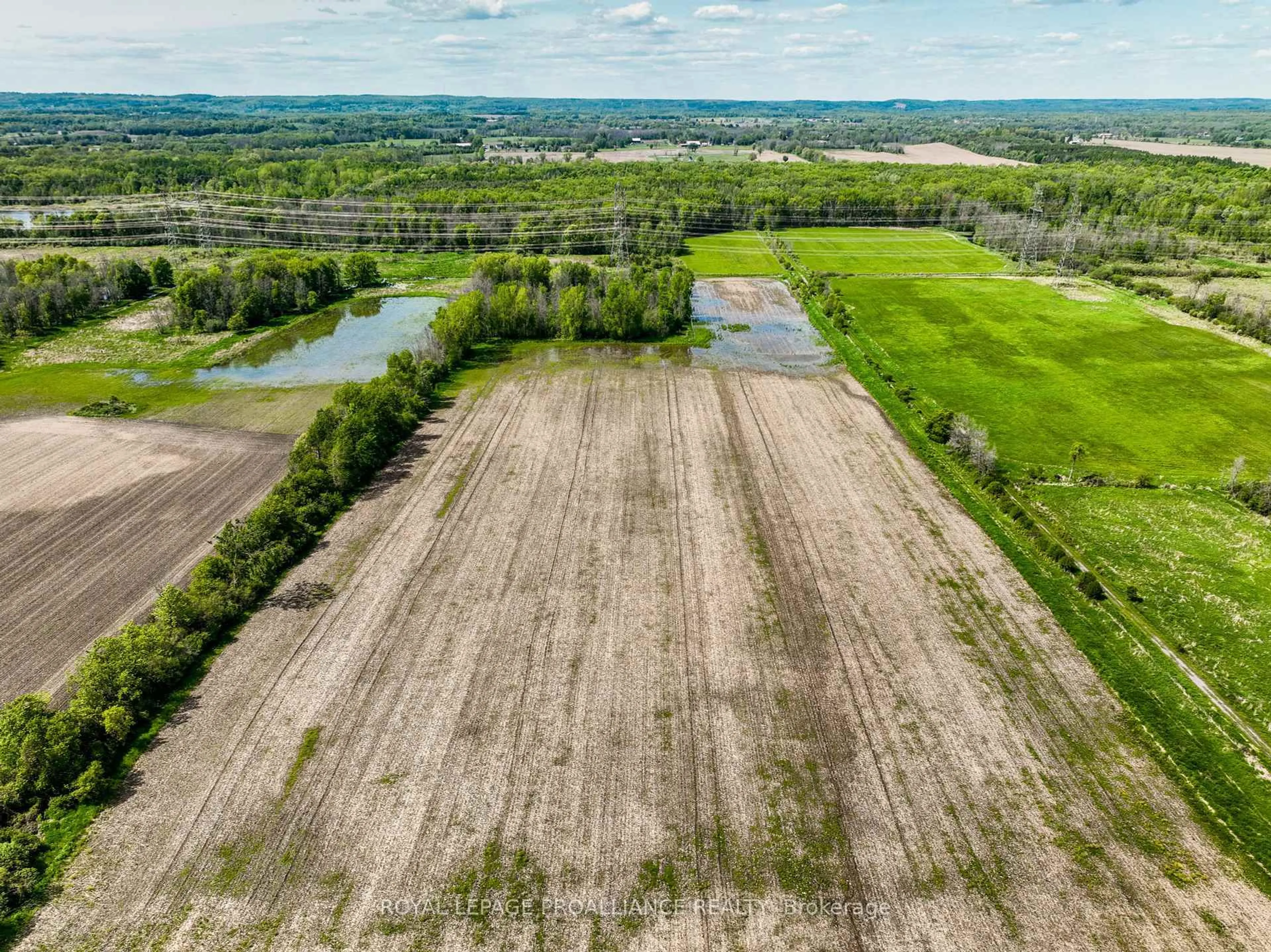 A pic from outside/outdoor area/front of a property/back of a property/a pic from drone, water/lake/river/ocean view for 480 Vermilyea Rd, Belleville Ontario K8N 4Z5