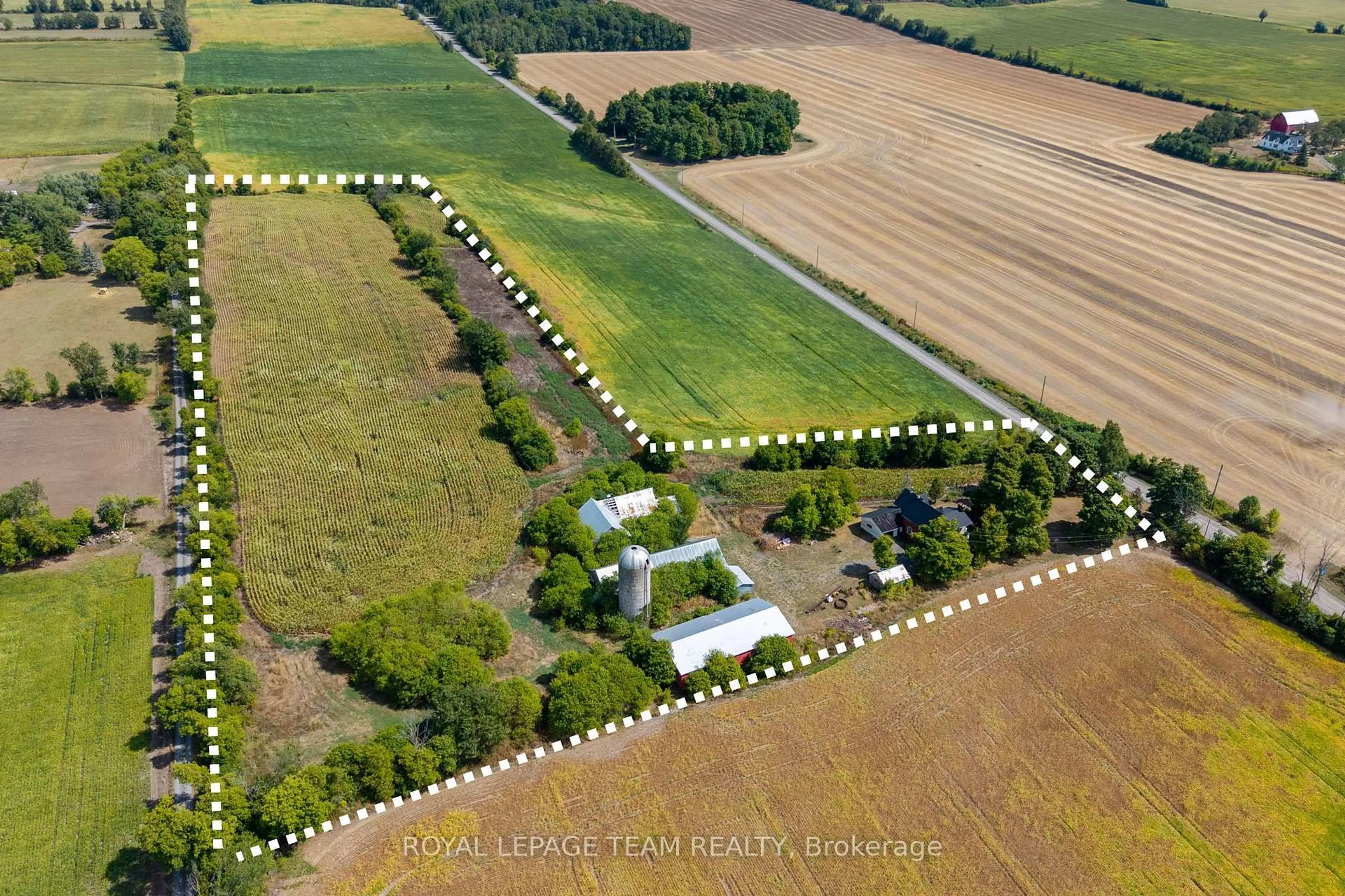 A pic from outside/outdoor area/front of a property/back of a property/a pic from drone, unknown for 2307 Carsonby Rd, North Gower Ontario K0A 2T0