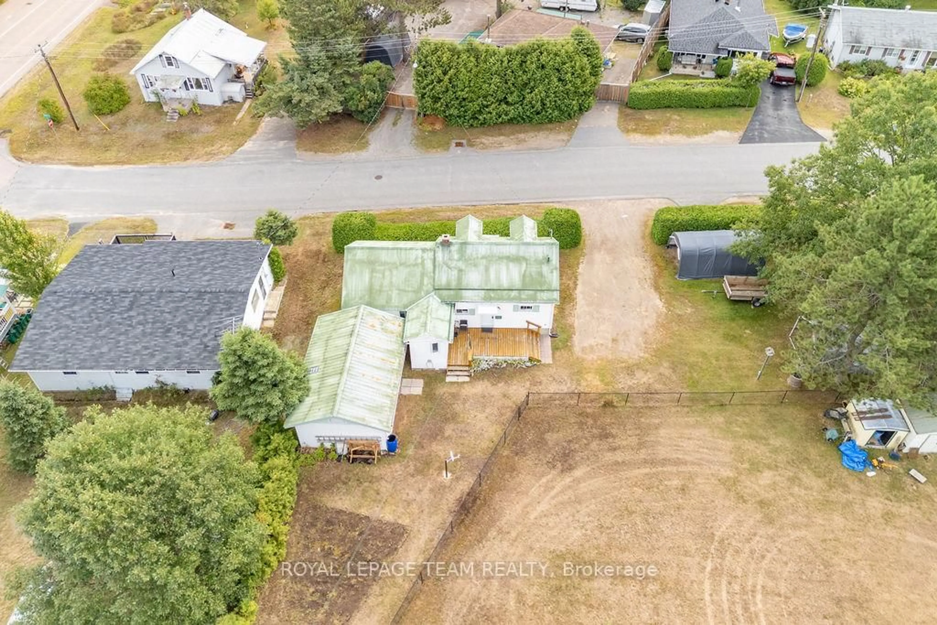 A pic from outside/outdoor area/front of a property/back of a property/a pic from drone, street for 59 Drohan St, Whitney Ontario K0J 2M0