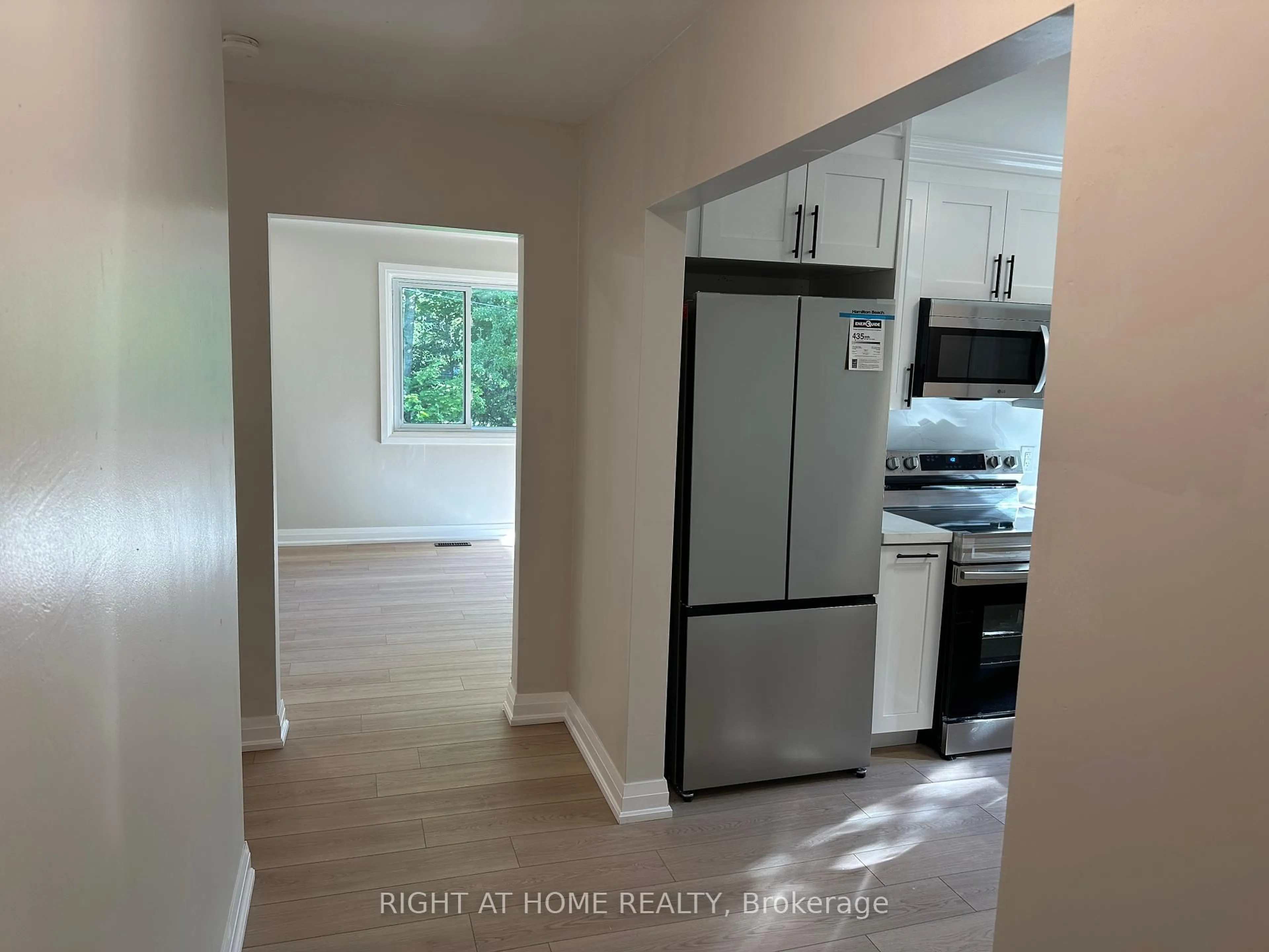 A pic of a room for 1153 Johnson St, Kingston Ontario K7M 2N9