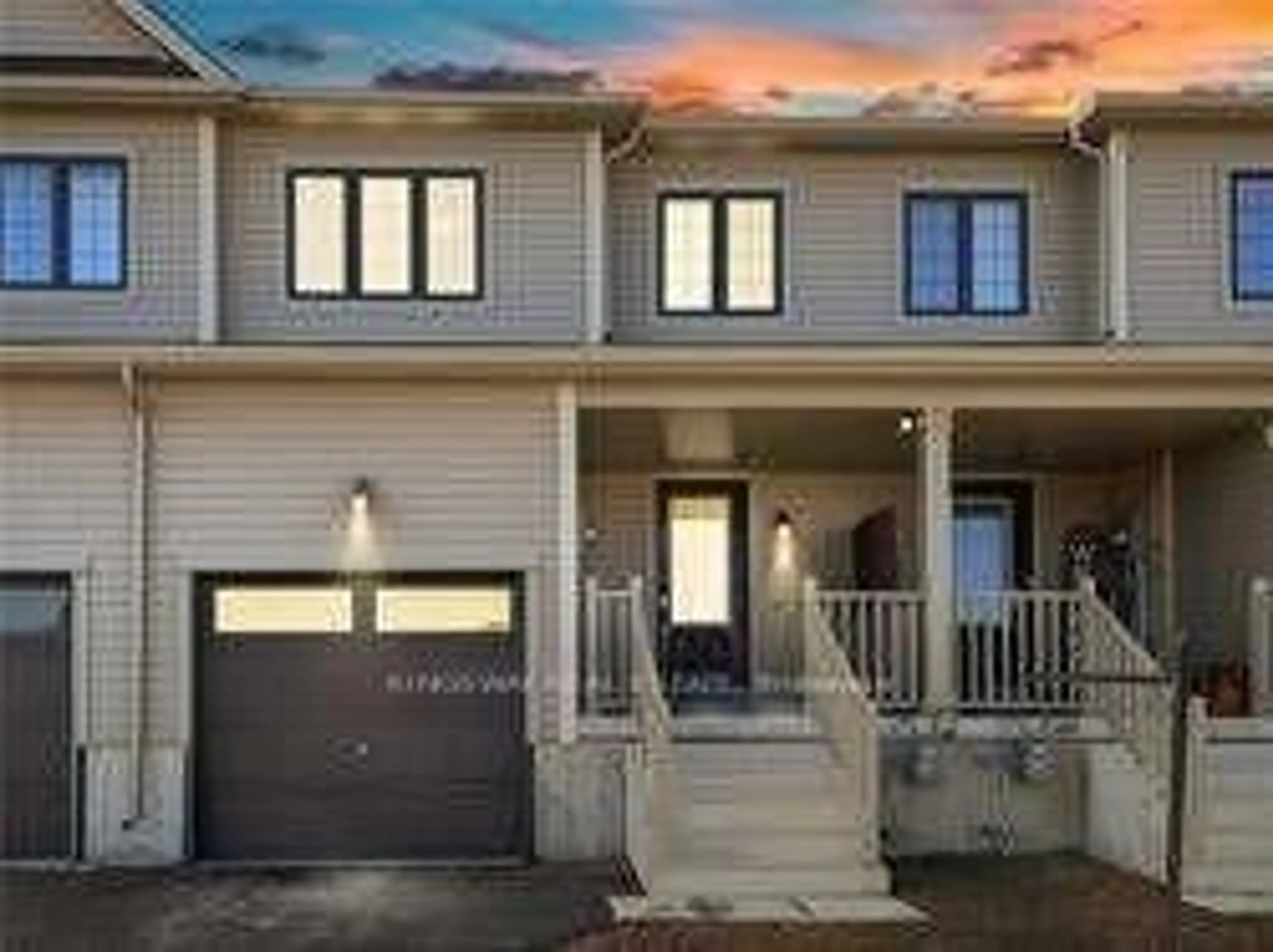 Home with vinyl exterior material, street for 125 Thompson Rd, Haldimand Ontario N3W 0E1