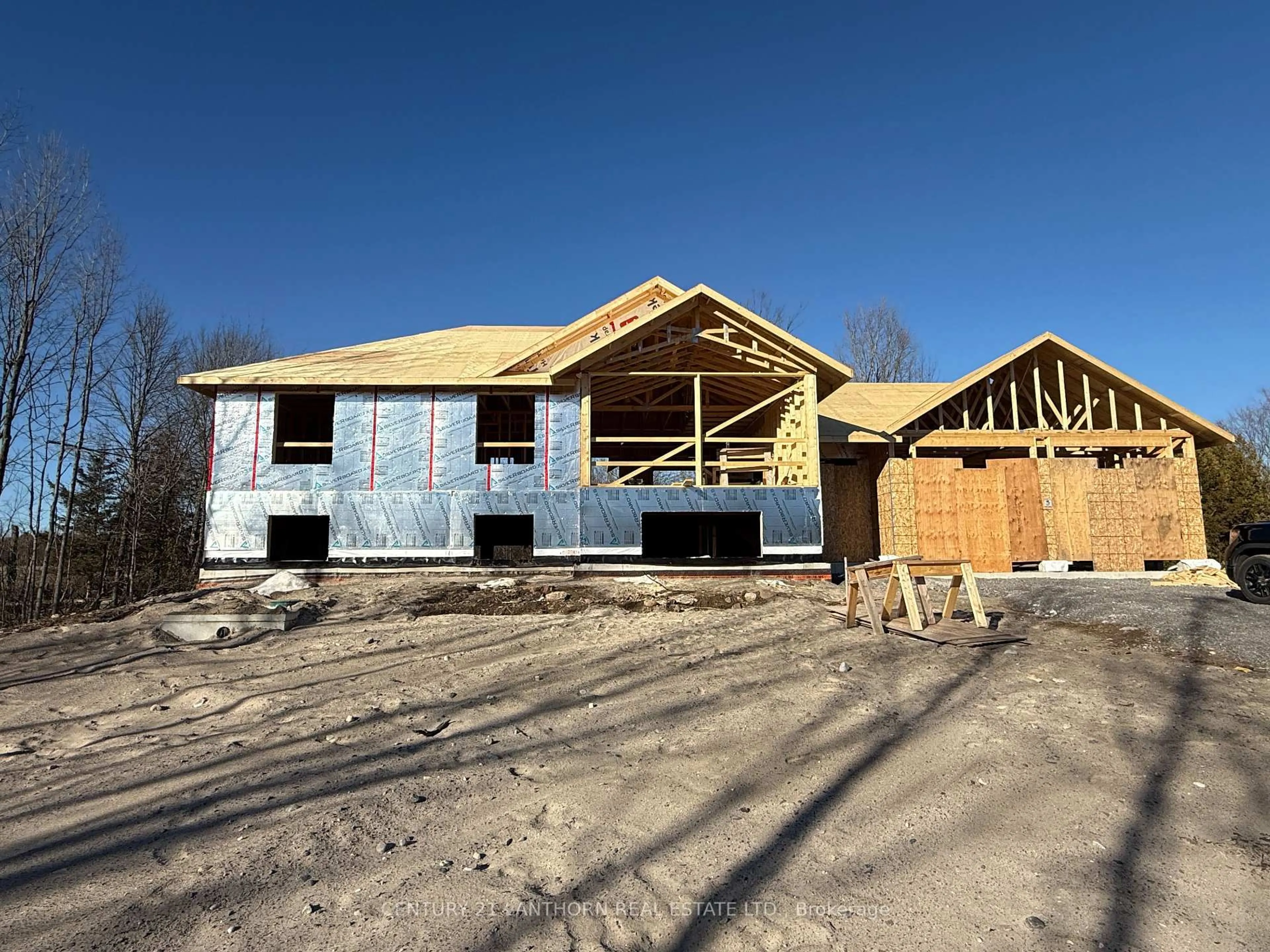 Home with vinyl exterior material, building for 967 Crookston Rd, Madoc Ontario K0K 2K0