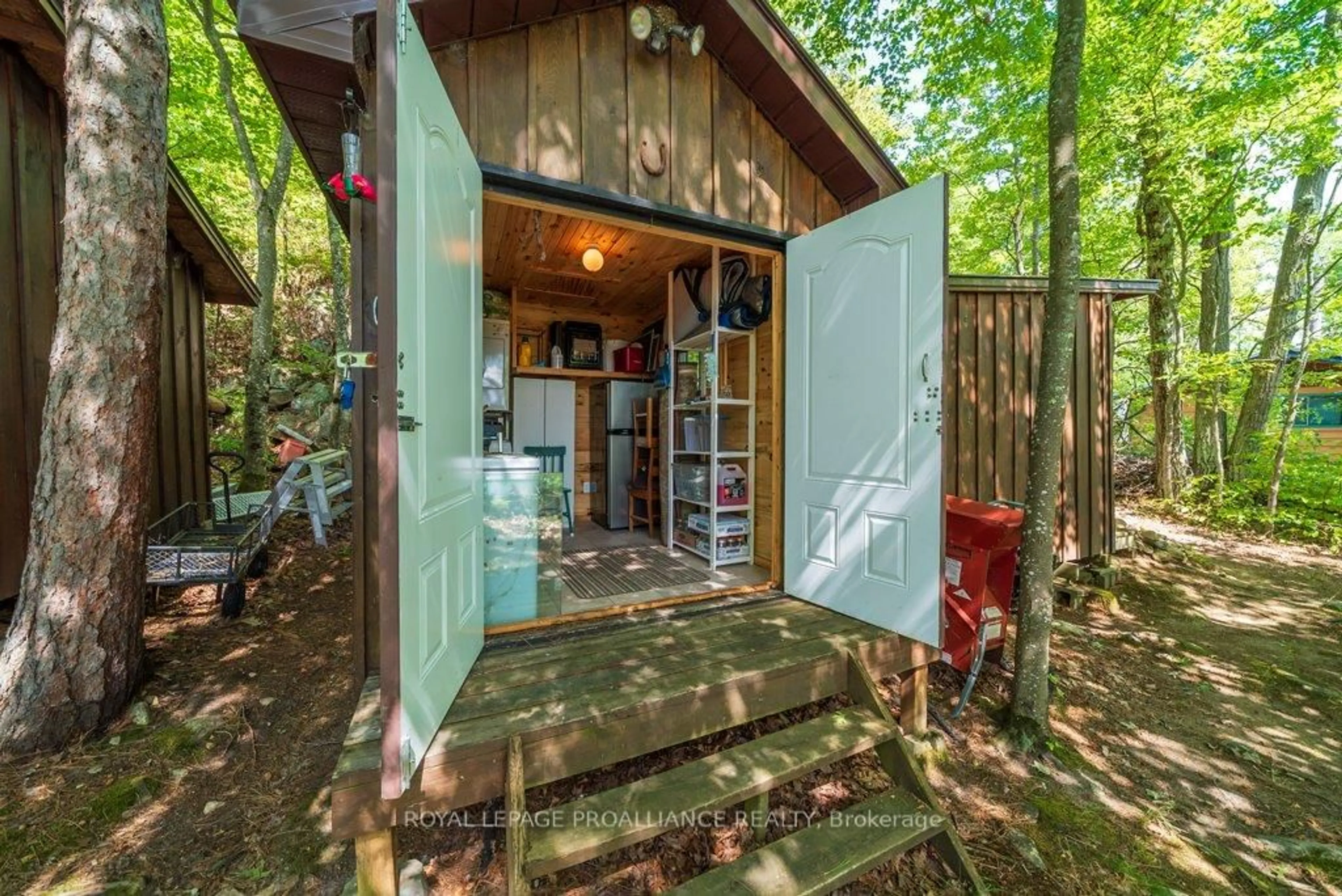 Shed for 163 Mazinaw Lake, Cloyne Ontario K0H 1K0