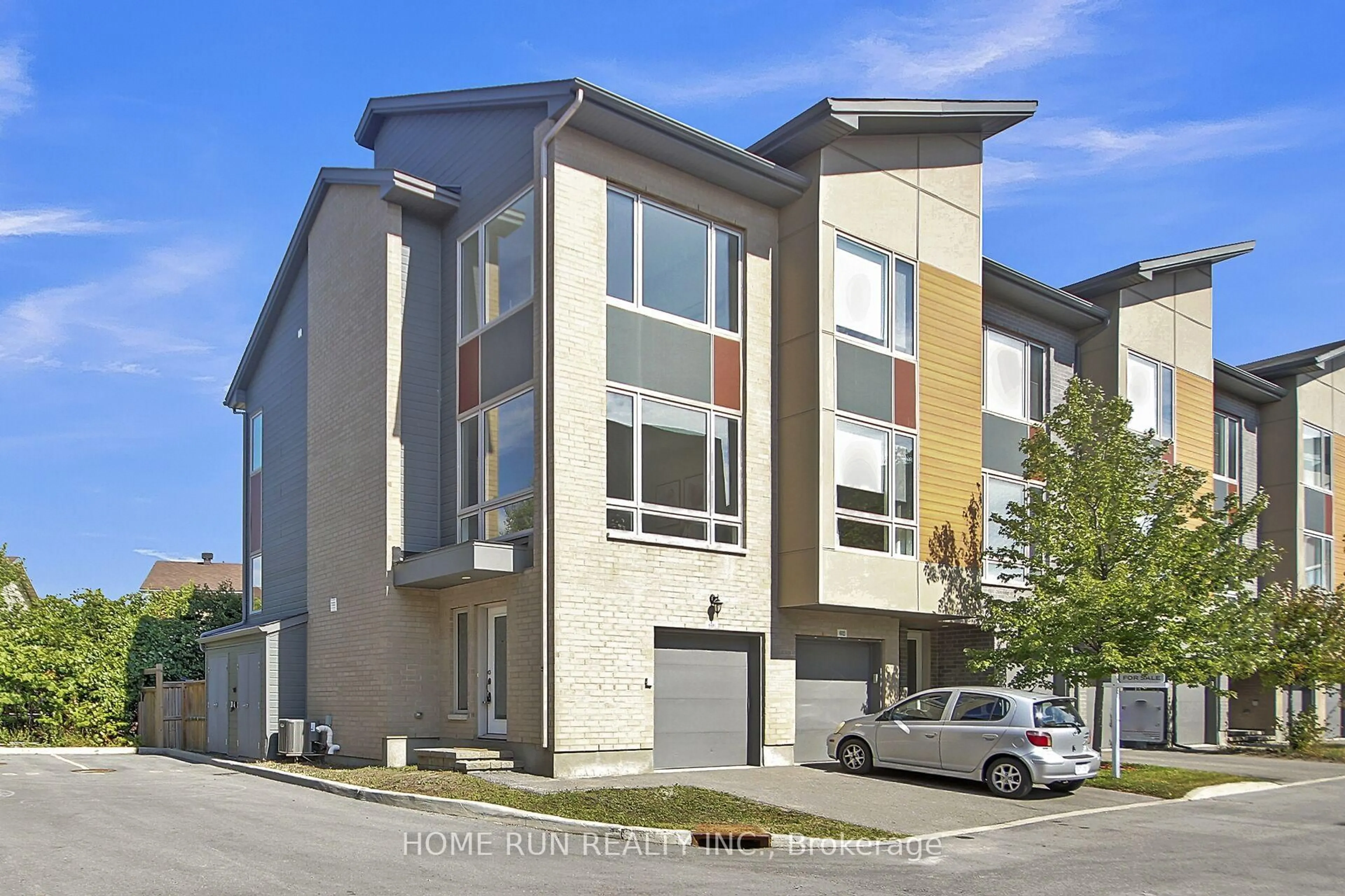 Unknown for 600 Terravita Private, Ottawa Ontario K1V 2R9