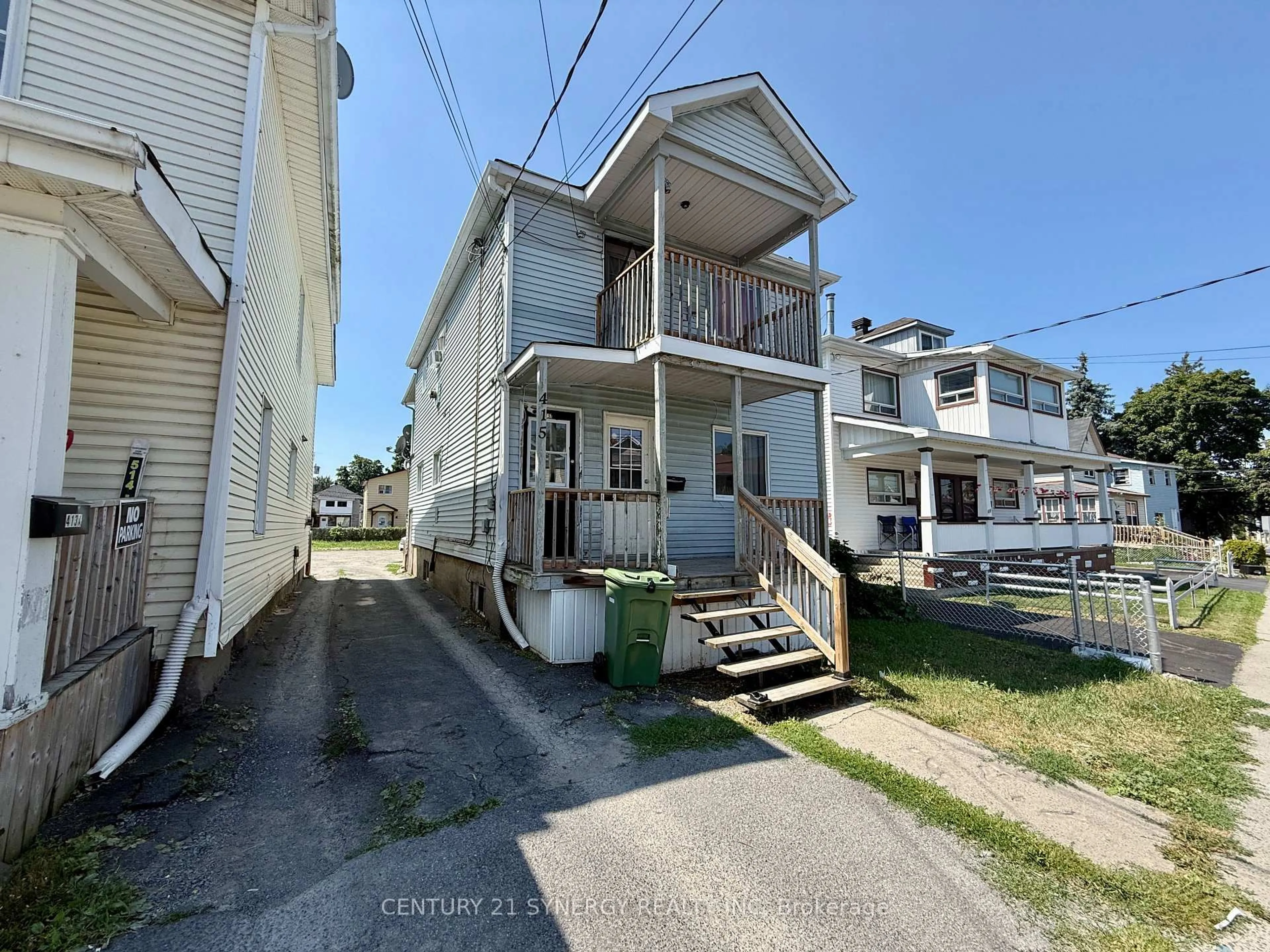 A pic from outside/outdoor area/front of a property/back of a property/a pic from drone, street for 415 Mcconnell Ave, Cornwall Ontario K6H 4L8