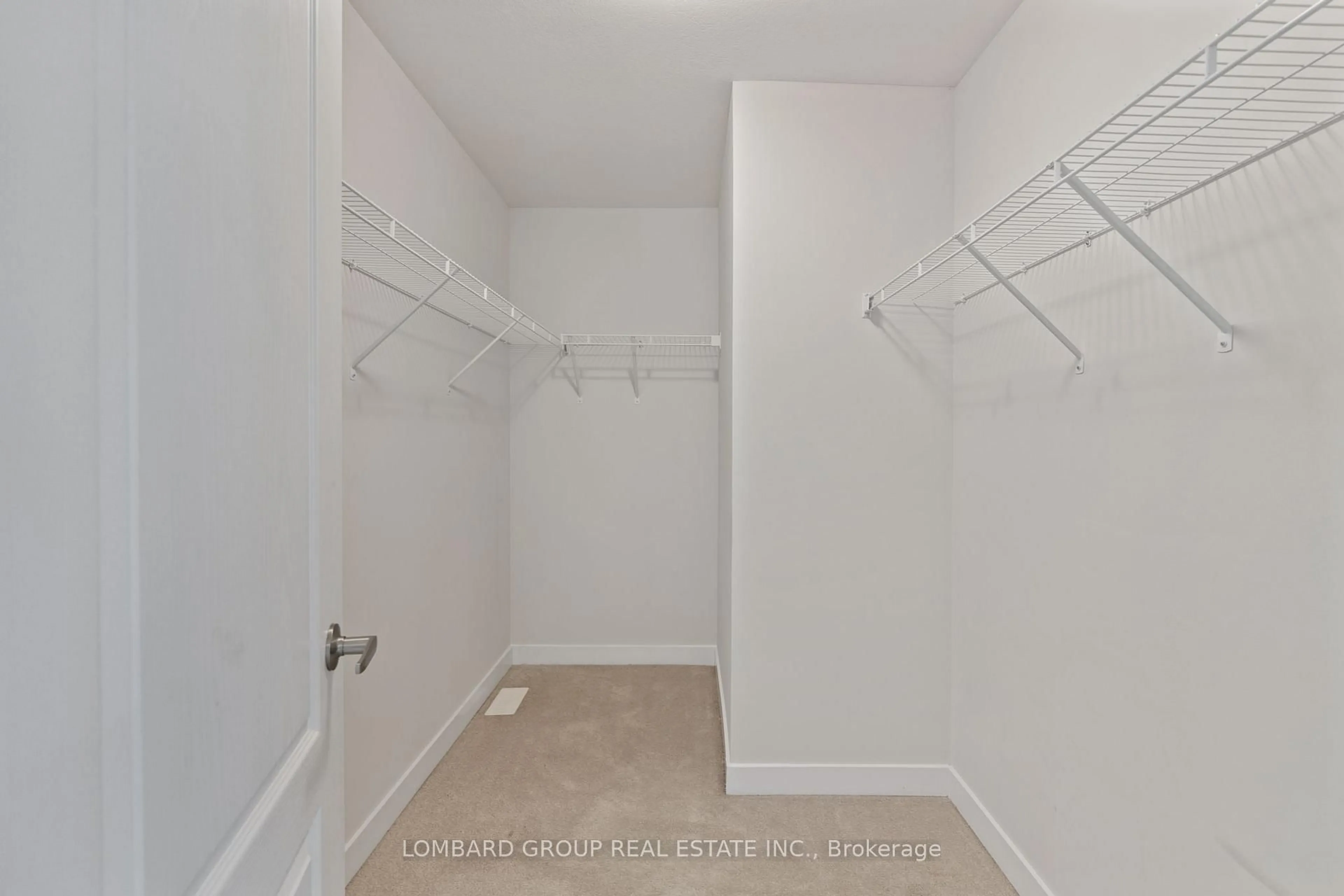 Storage room or clothes room or walk-in closet for 122 Sundin Dr, Haldimand Ontario N2W 0H3