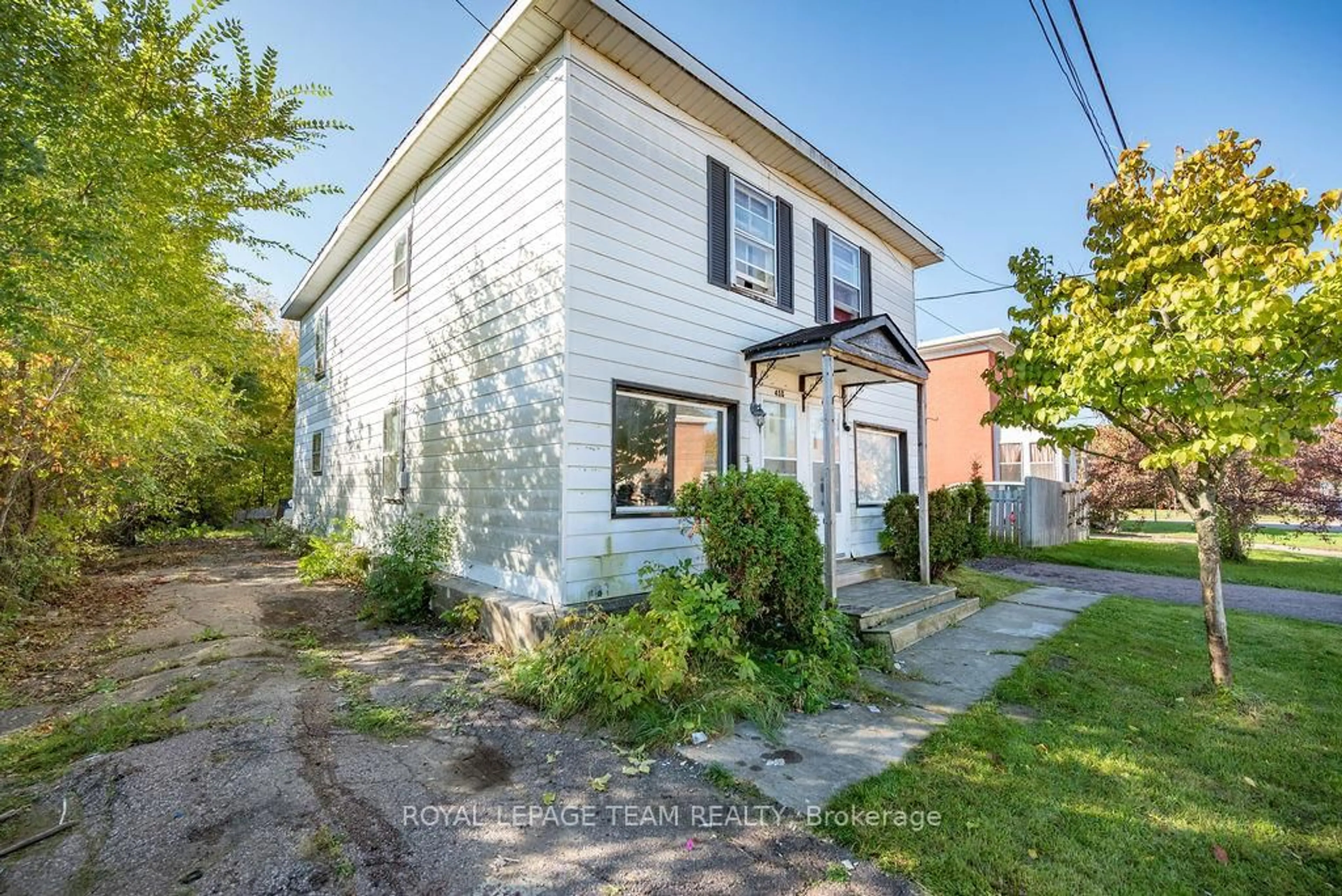 Unknown for 450 D'arcy St, Pembroke Ontario K8A 6B3