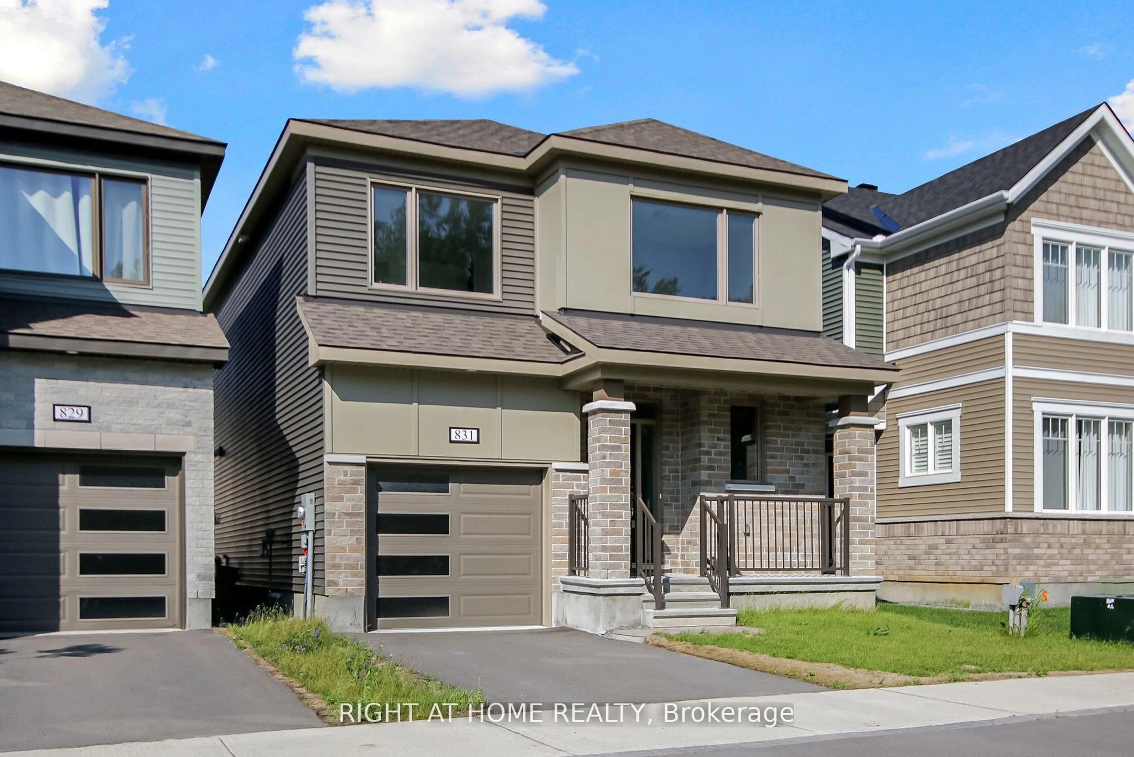 Home with brick exterior material, street for 831 Derreen Ave, Stittsville Ontario K2S 3A7