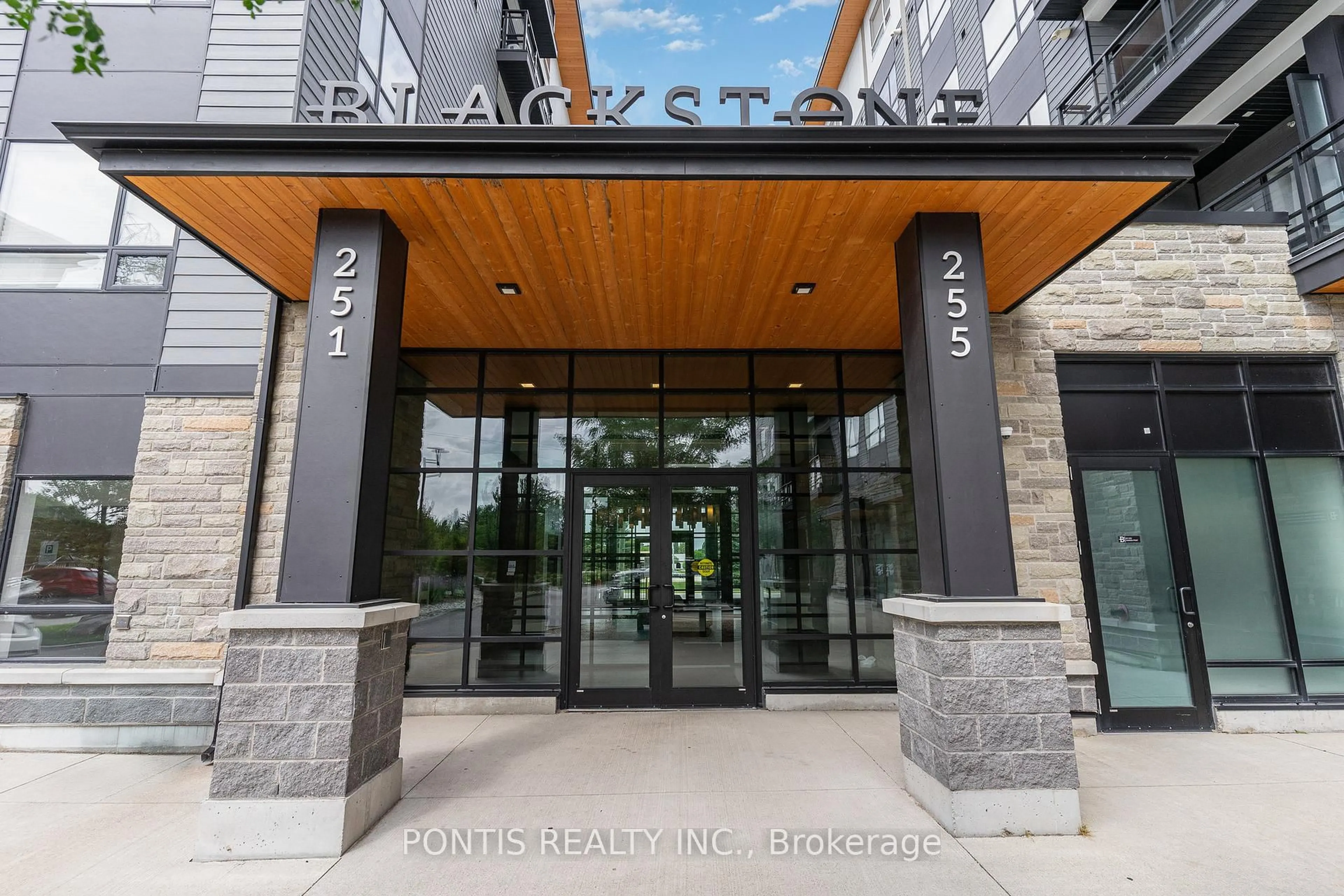 Unknown for 251 Northfield Dr #207, Waterloo Ontario N2K 0G9