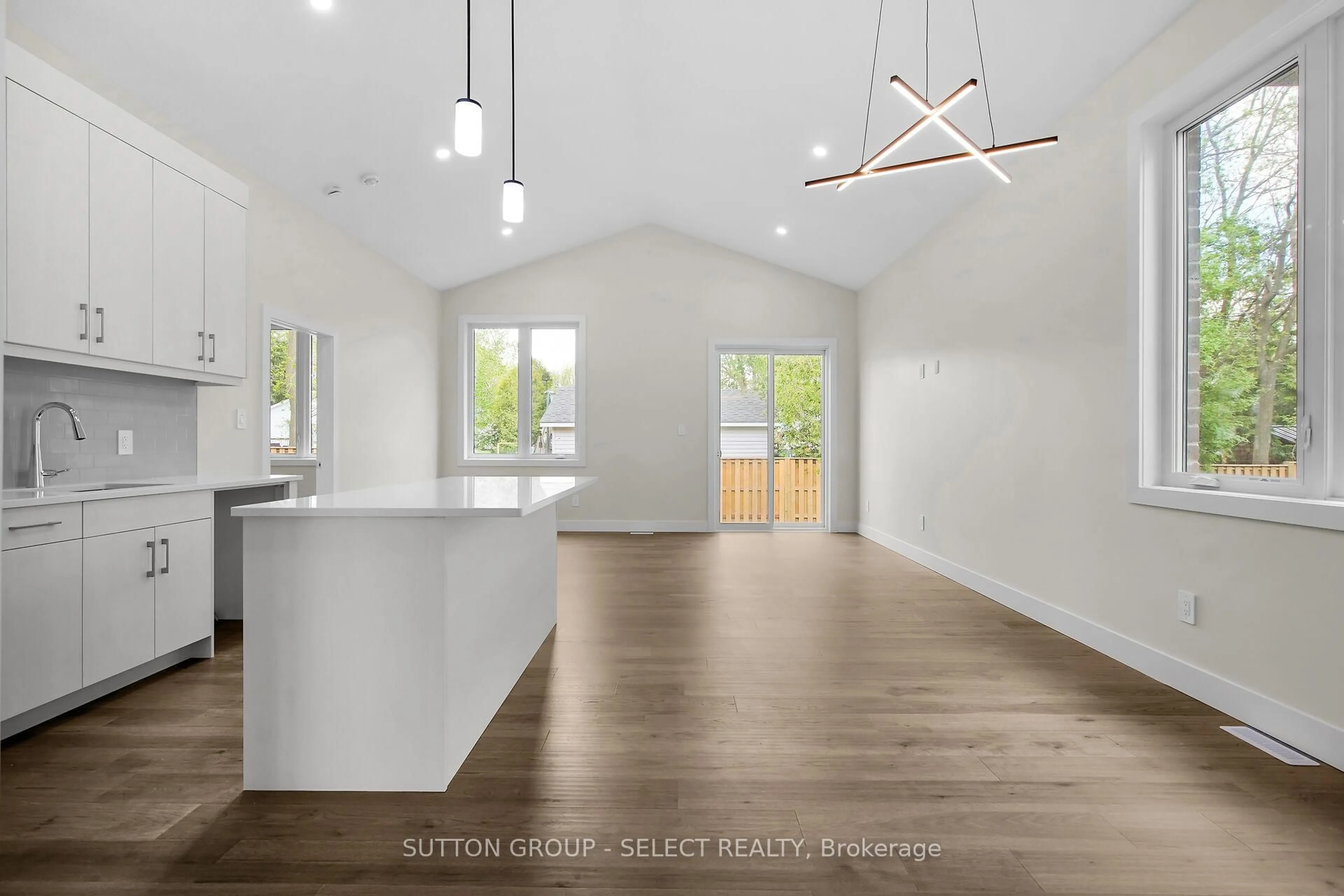 Open concept kitchen, unknown for 7966 Fallon Dr #14, Lucan Biddulph Ontario N0M 1V0