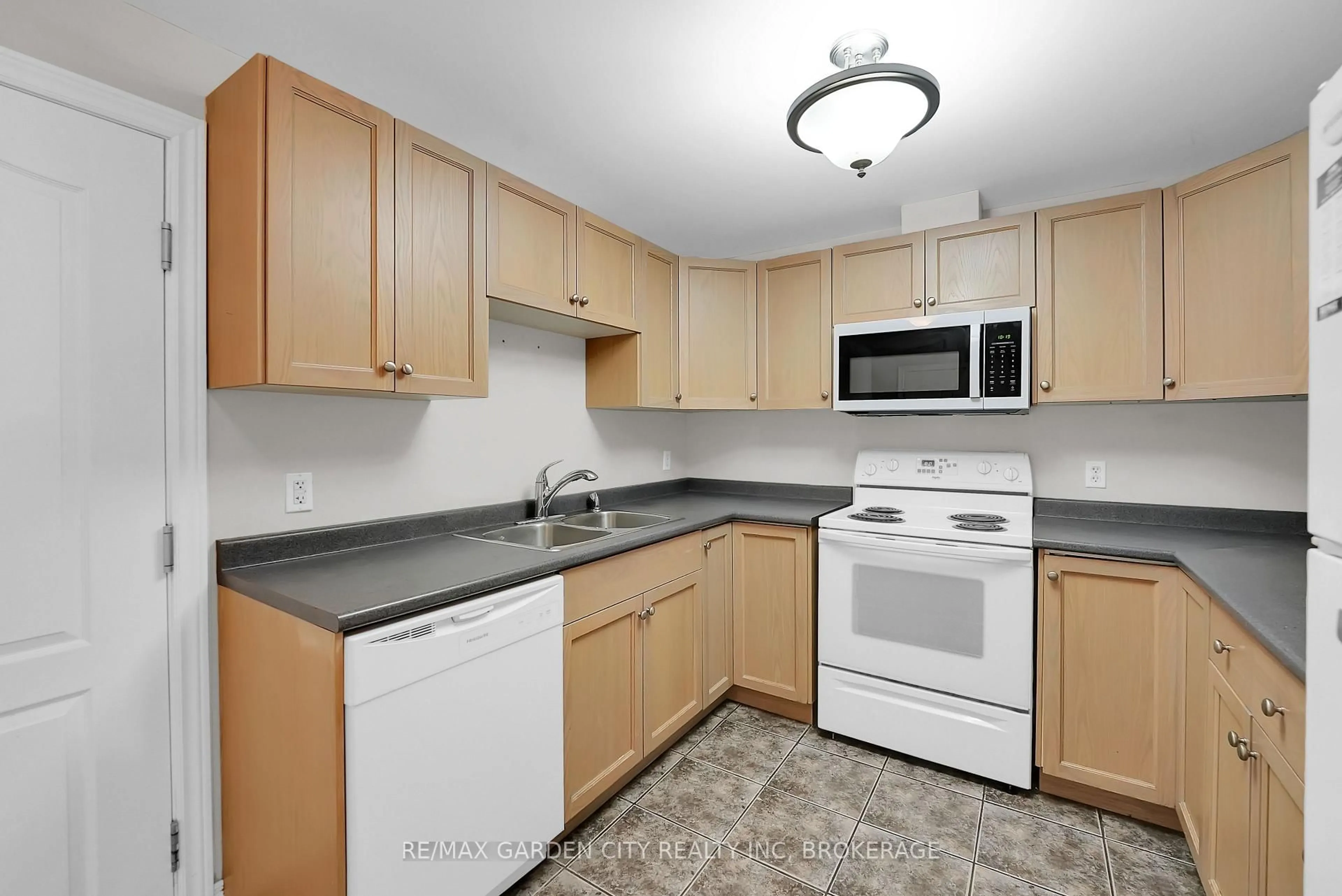 Standard kitchen, unknown for 6350 Dorchester Rd #125, Niagara Falls Ontario L2G 0A1