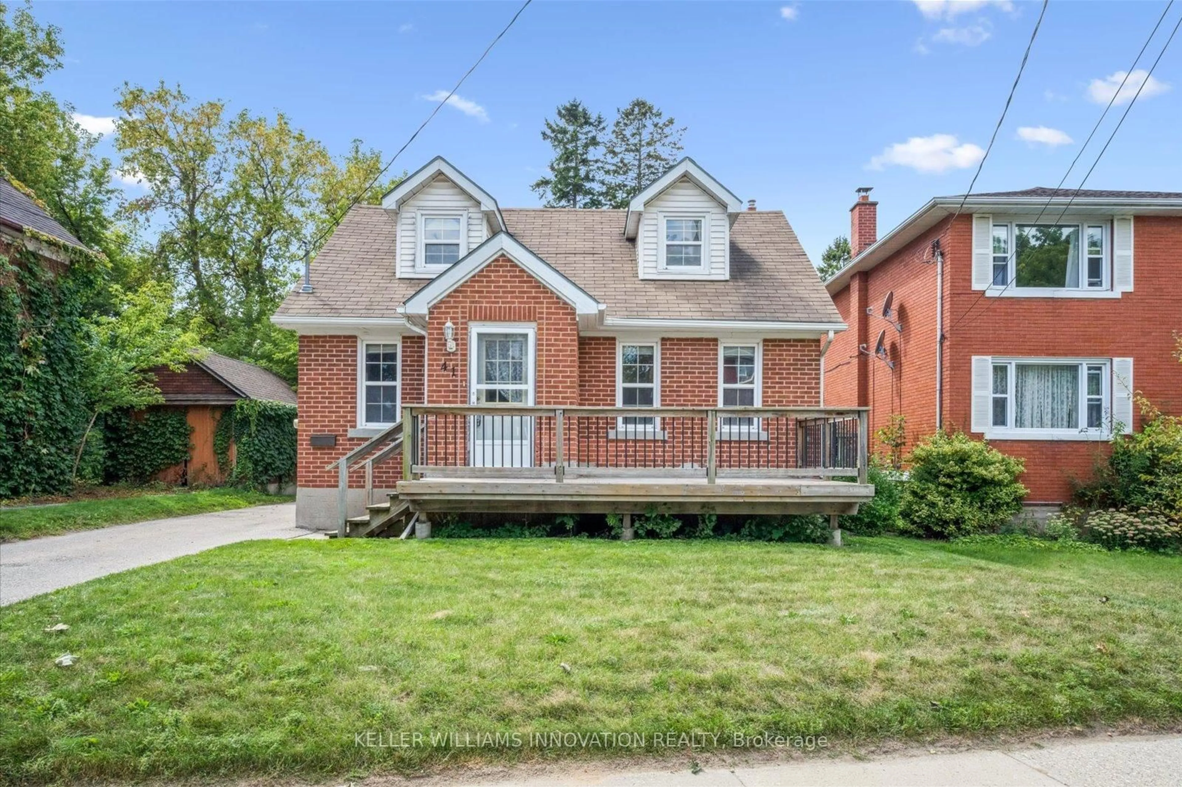 Home with brick exterior material, street for 41 Brunswick Ave, Kitchener Ontario N2H 4E7