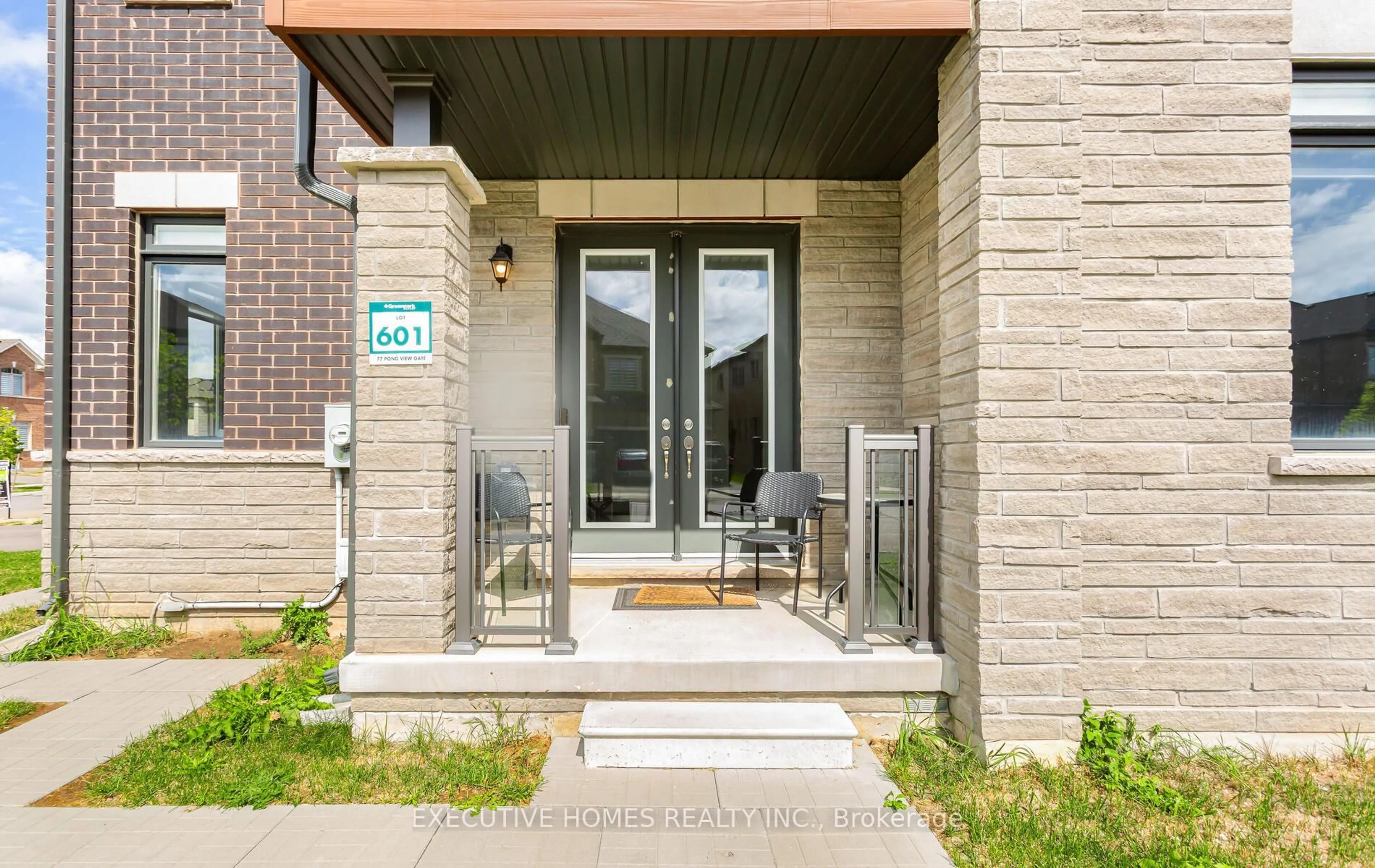 Unknown for 77 Pond View Gate, Hamilton Ontario L8B 2A1