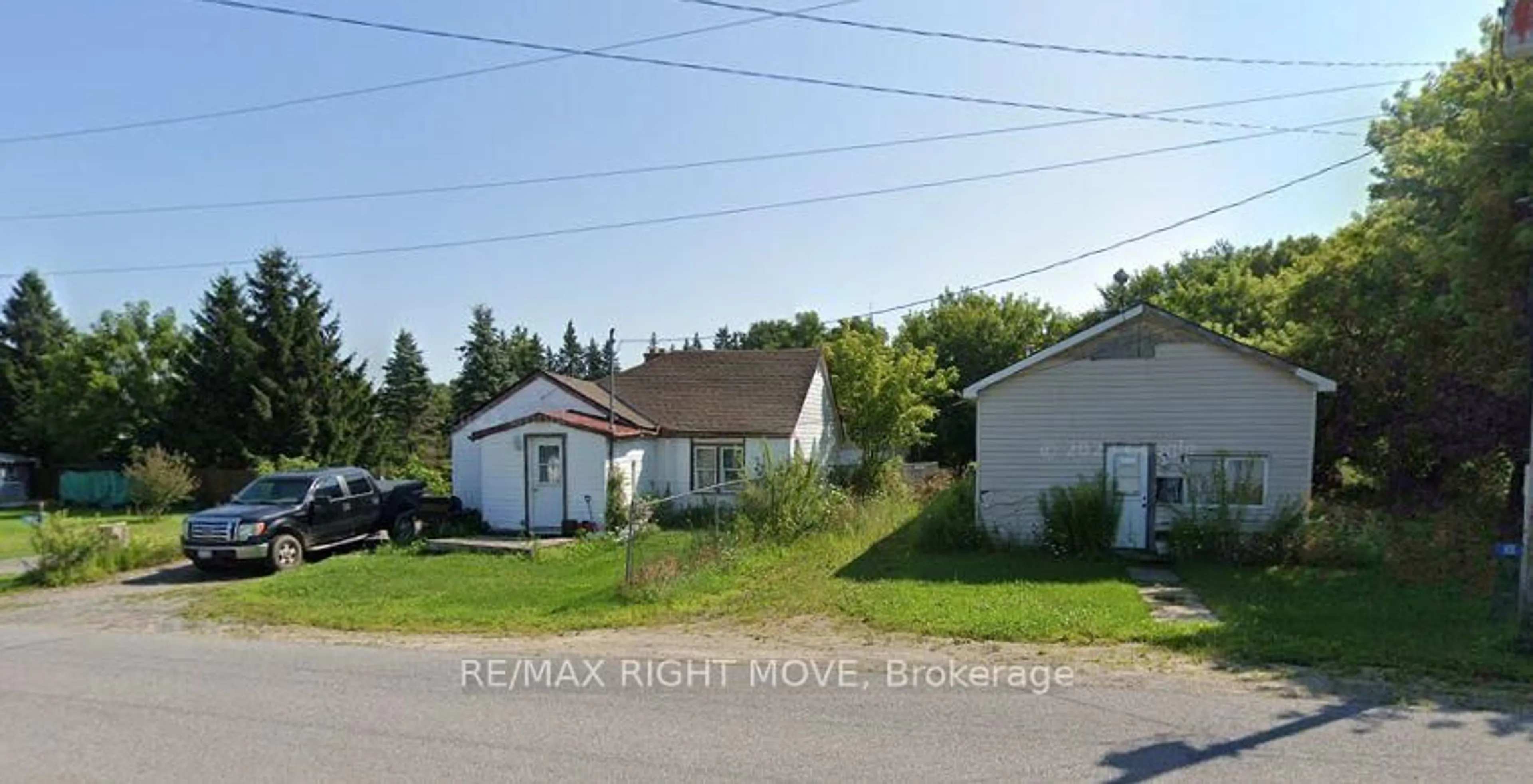 Unknown for 103 Bay St, Leeds and the Thousand Islands Ontario K0H 2N0