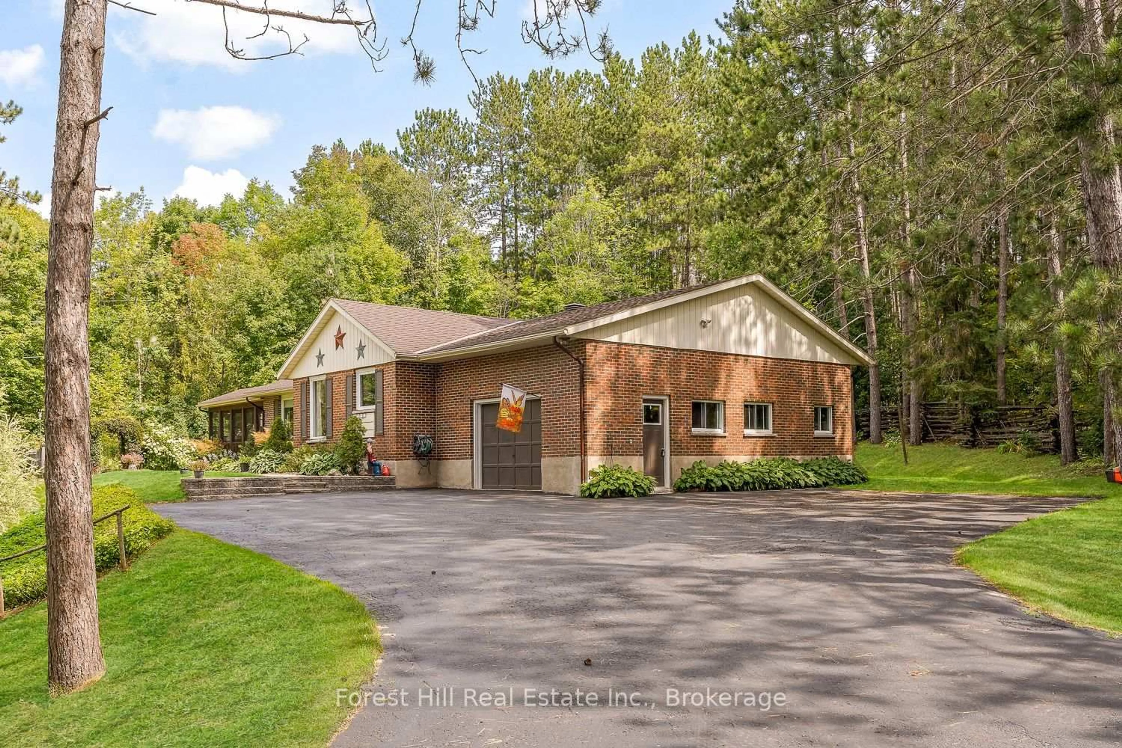 Home with brick exterior material, unknown for 1959 Highway 124 Highway, Whitestone Ontario P0A 1J0