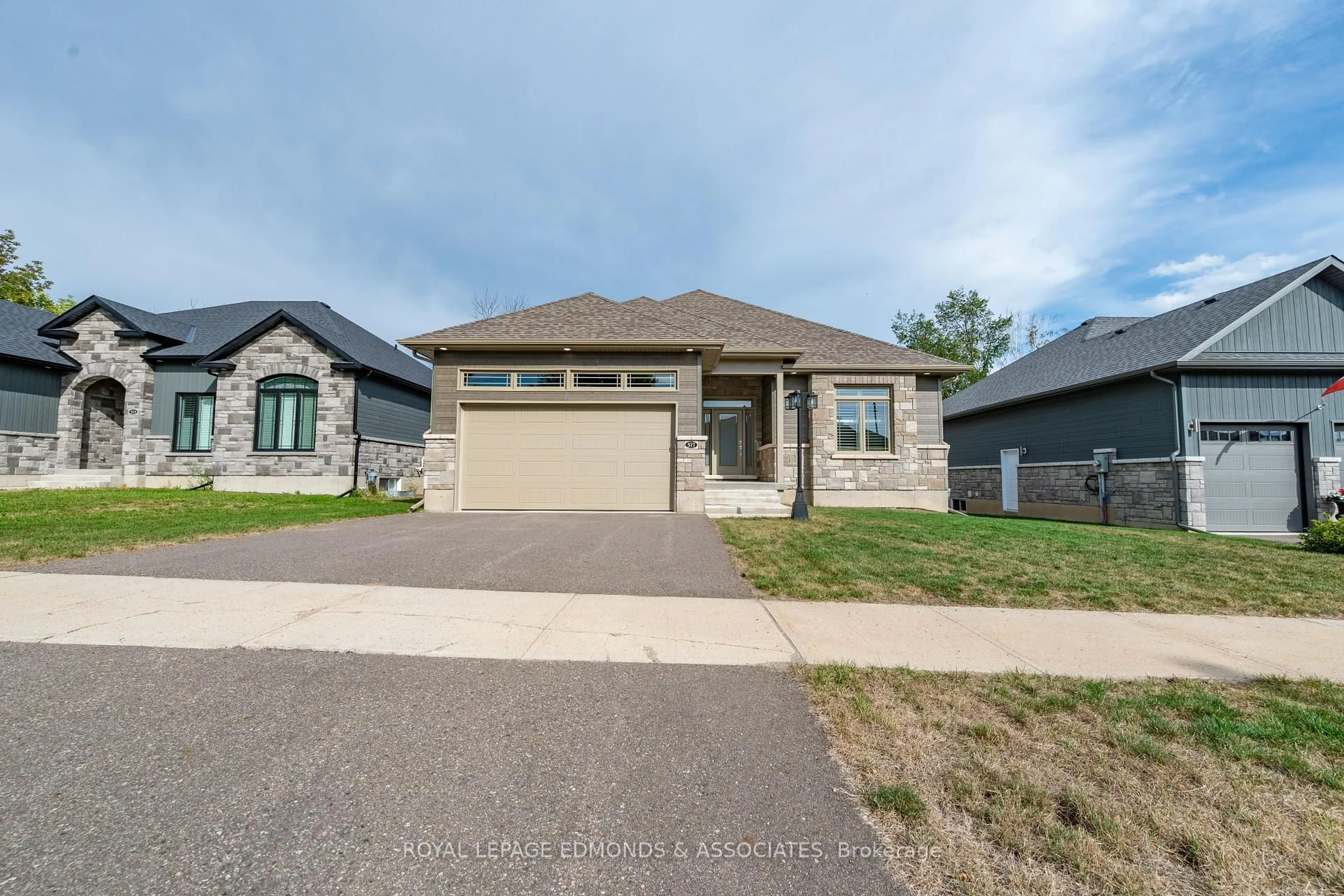 Home with brick exterior material, street for 517 Sydenham St, Pembroke Ontario K8A 8K5
