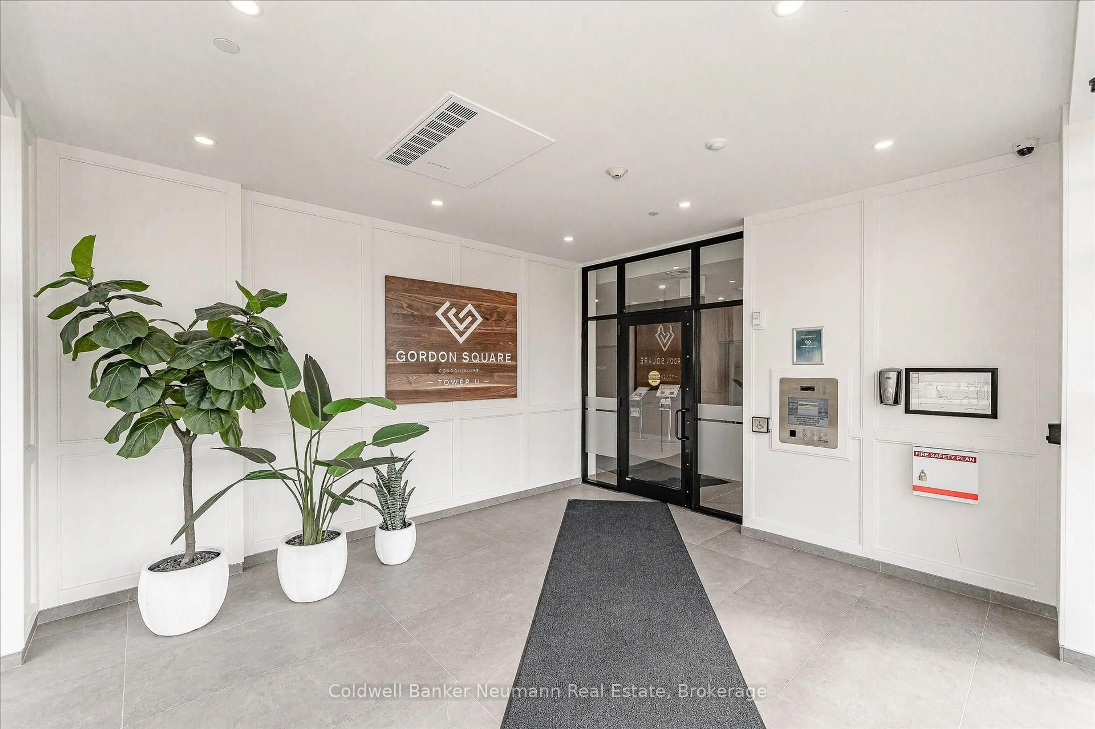 Indoor foyer for 1880 Gordon St #204, Guelph Ontario N1L 0P5