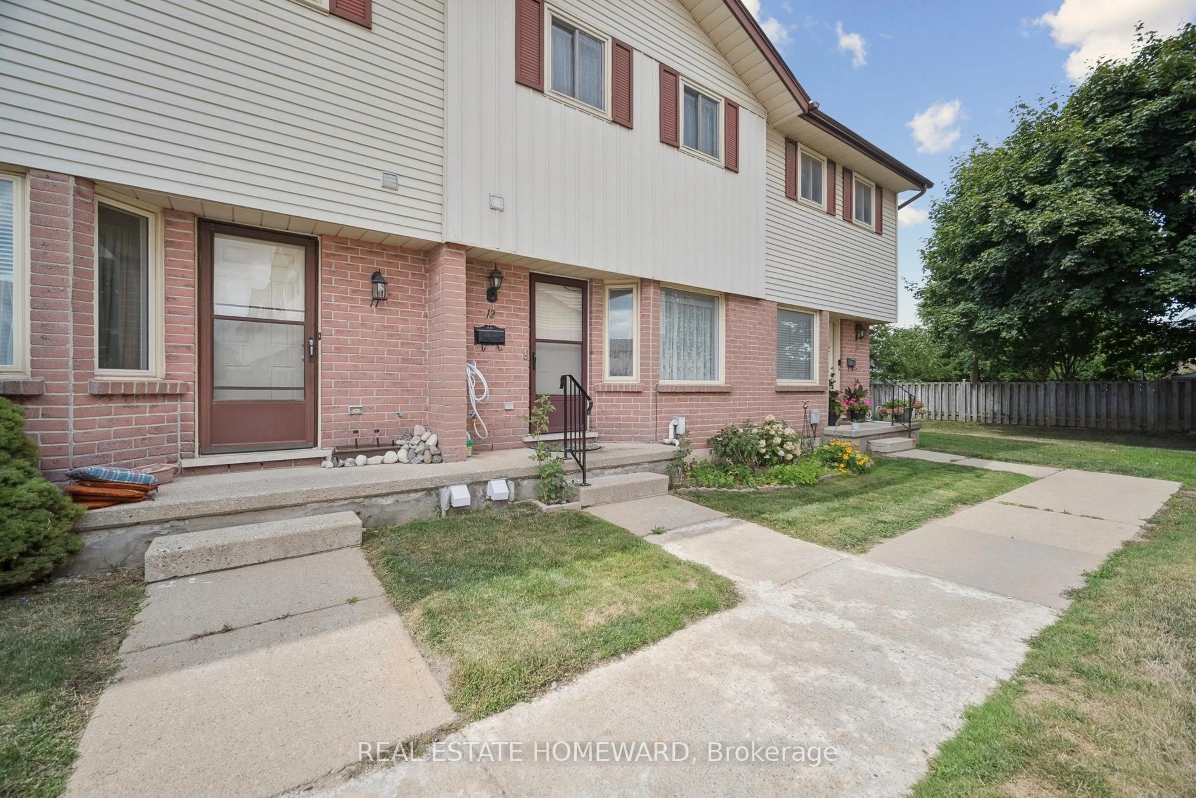 Unknown for 12-1093 Nellis St #12, Woodstock Ontario N4T 1P5