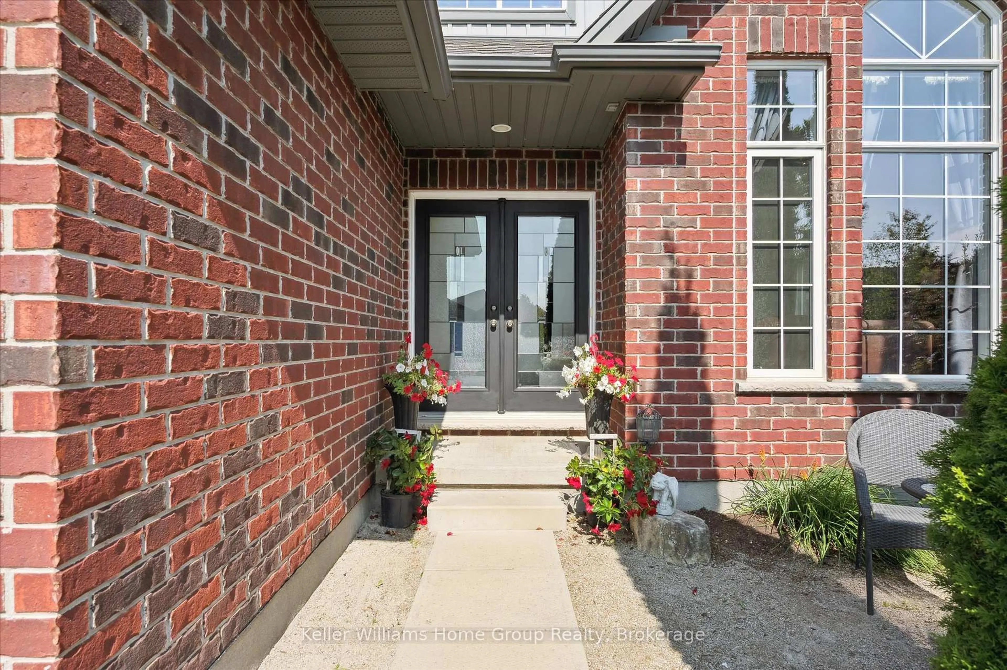 Indoor entryway for 50 Clegg Rd, Centre Wellington Ontario N0B 1S0