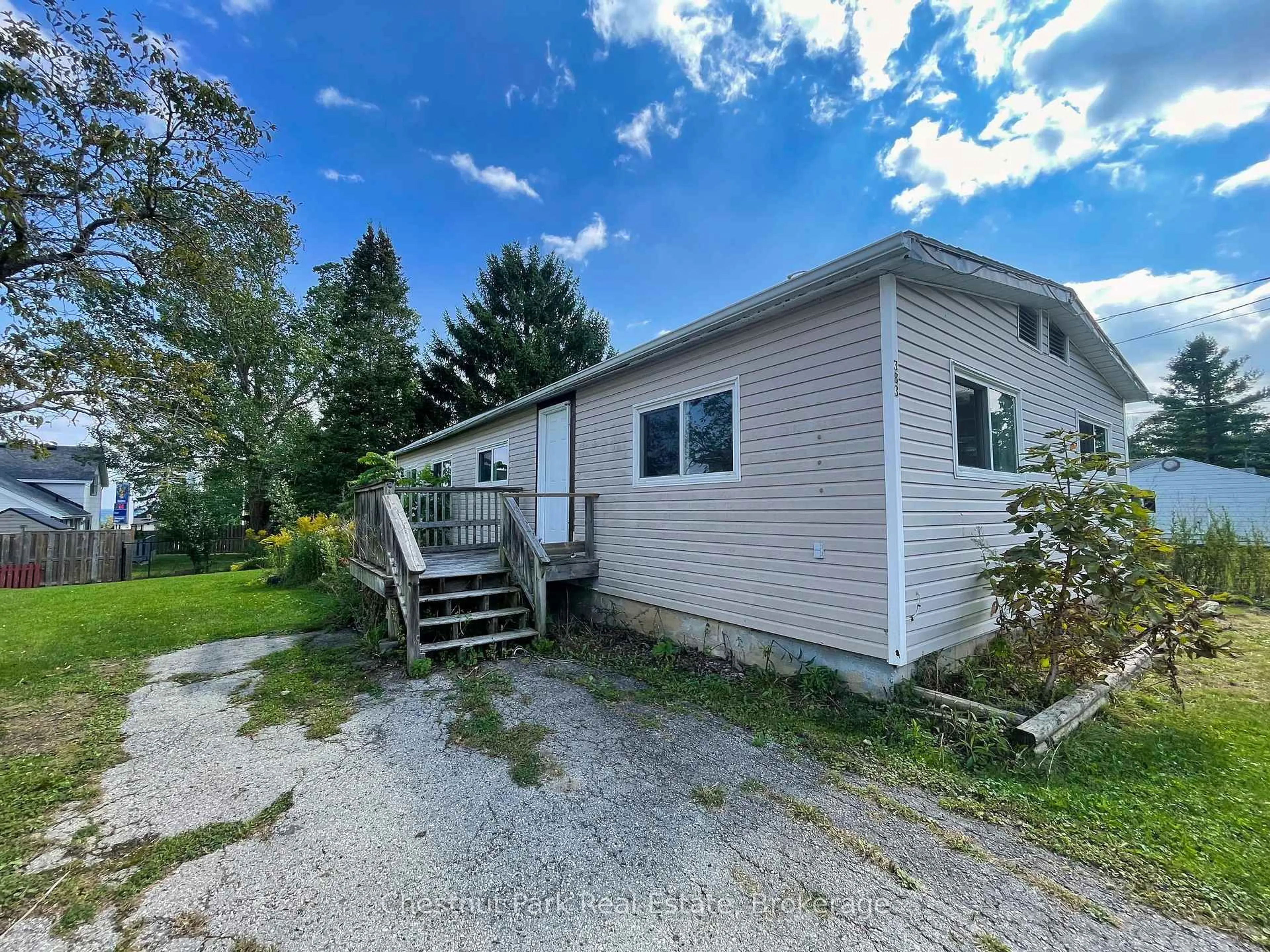 Unknown for 383 Thompson St, Meaford Ontario N4L 1H7