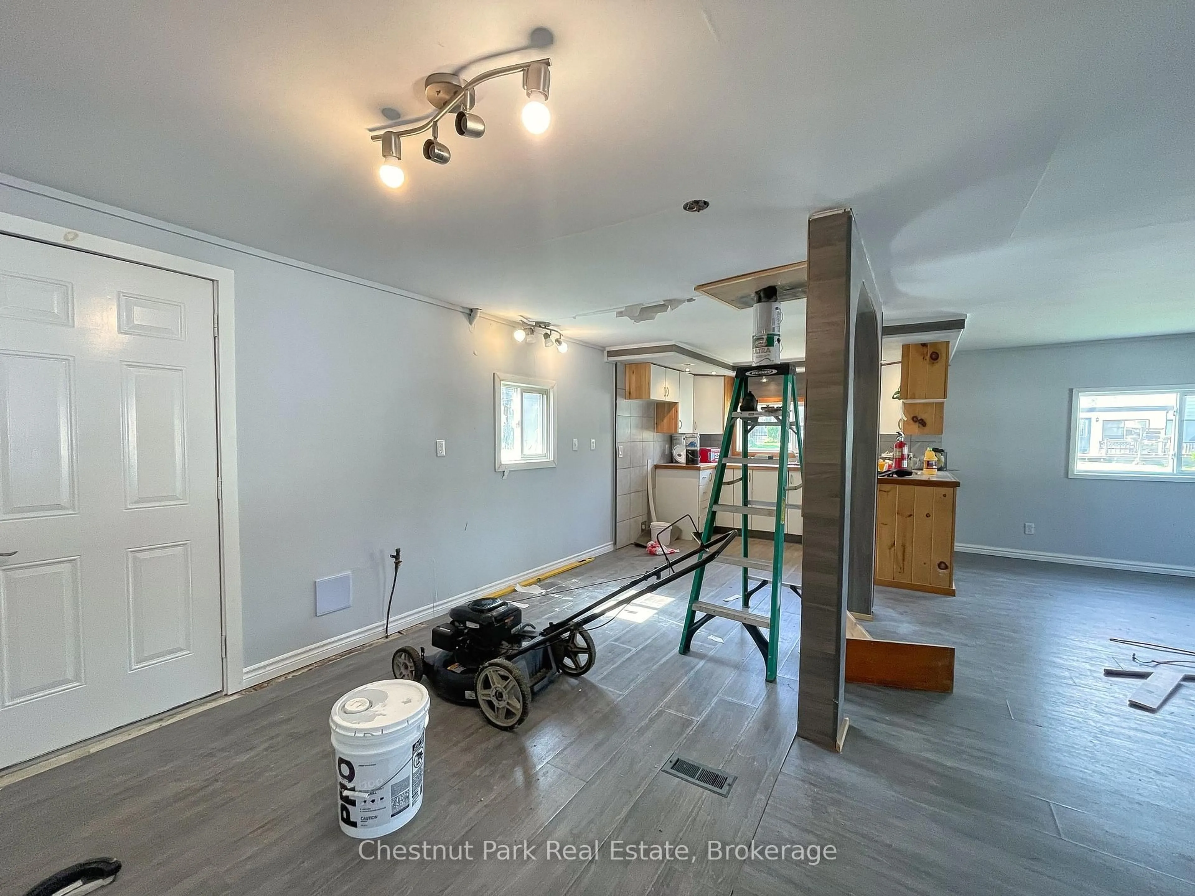 Unknown for 383 Thompson St, Meaford Ontario N4L 1H7