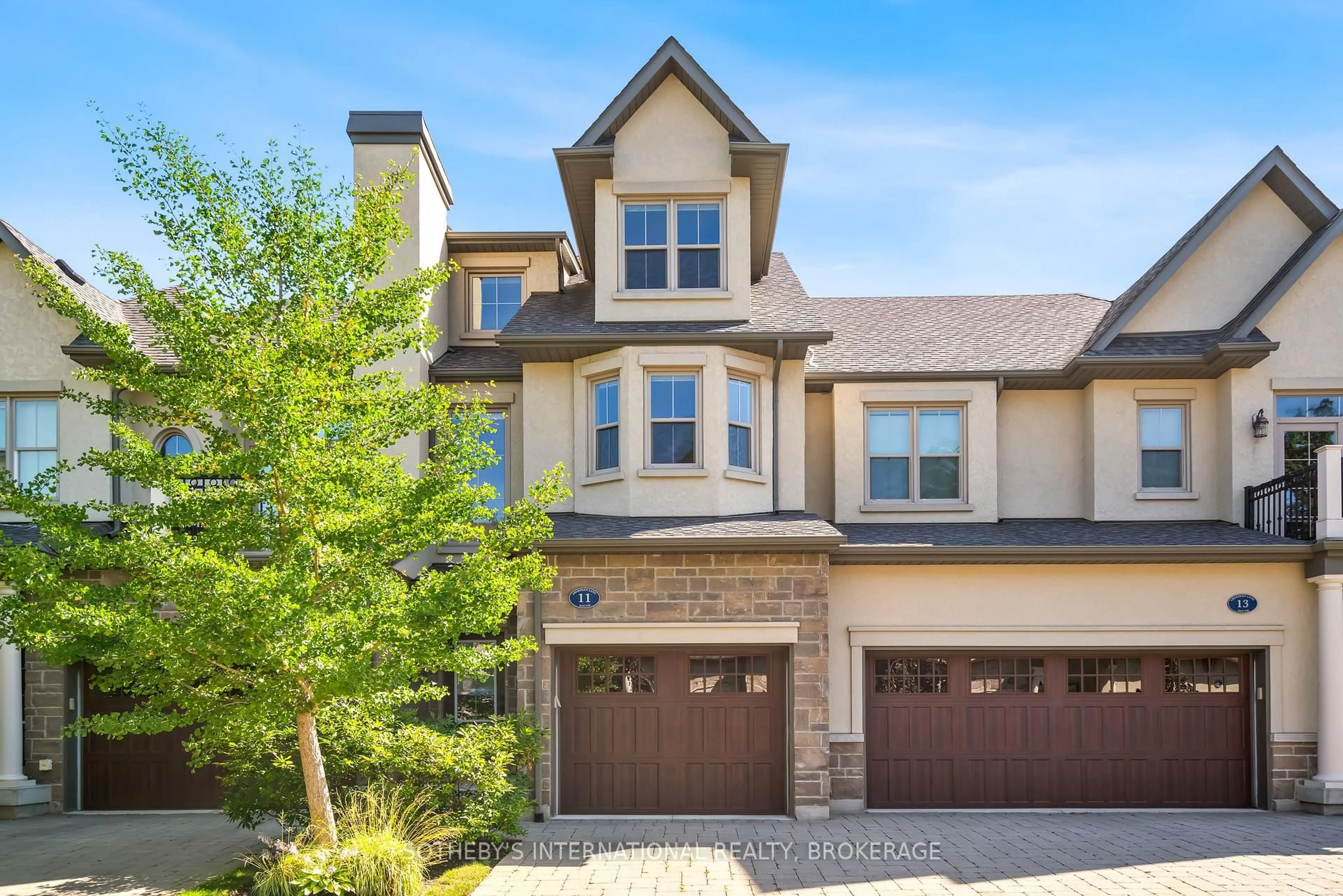 Home with brick exterior material, street for 11 Aberdeen Lane, Niagara-on-the-Lake Ontario L0S 1J0