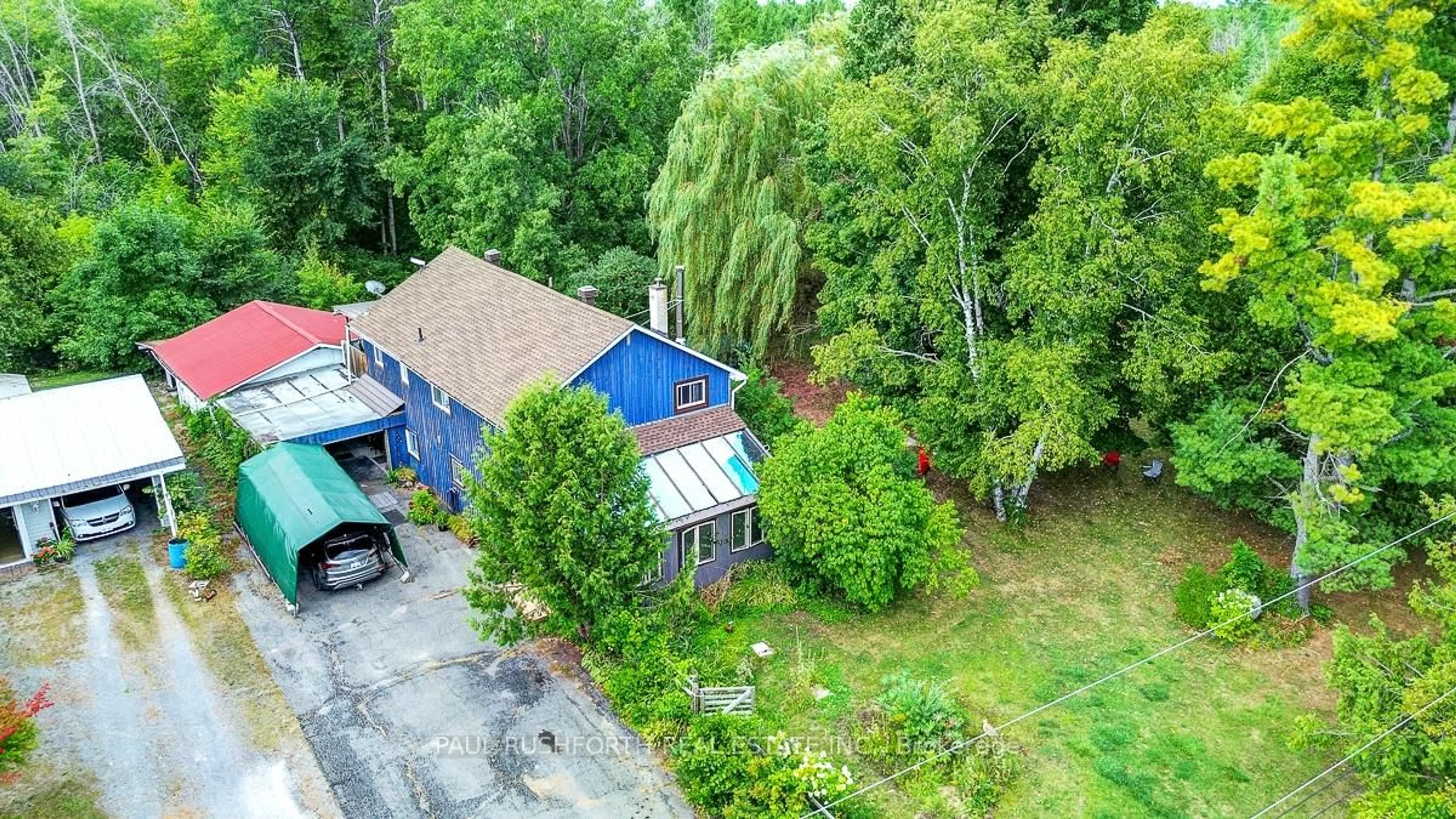 A pic from outside/outdoor area/front of a property/back of a property/a pic from drone, street for 5137 Loggers Way, Ottawa Ontario K7S 3G7